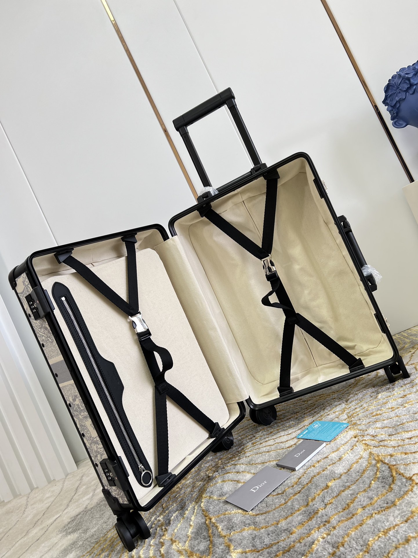 D*or oblique travel box-37*21*57cm