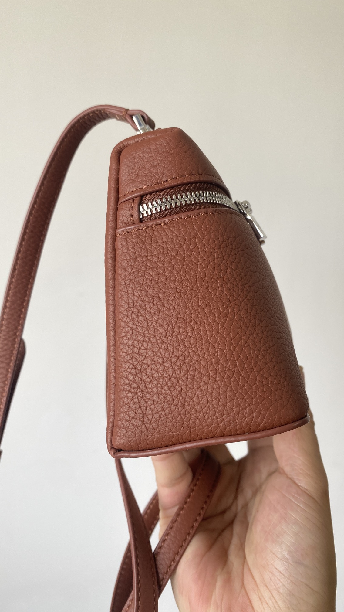 L**o p*ana bag-19cm