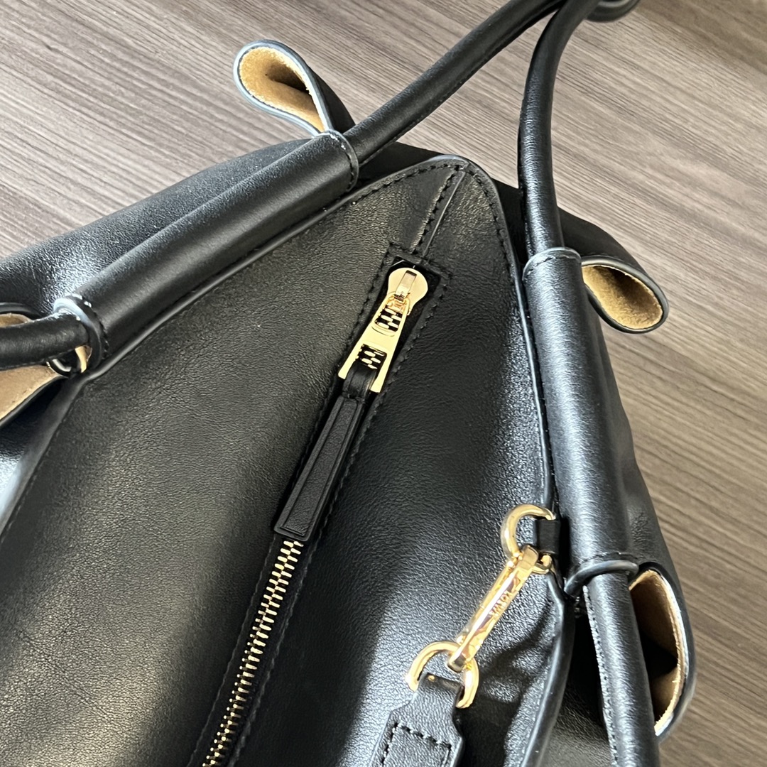 L0ew* paseo bag-44*25*15cm