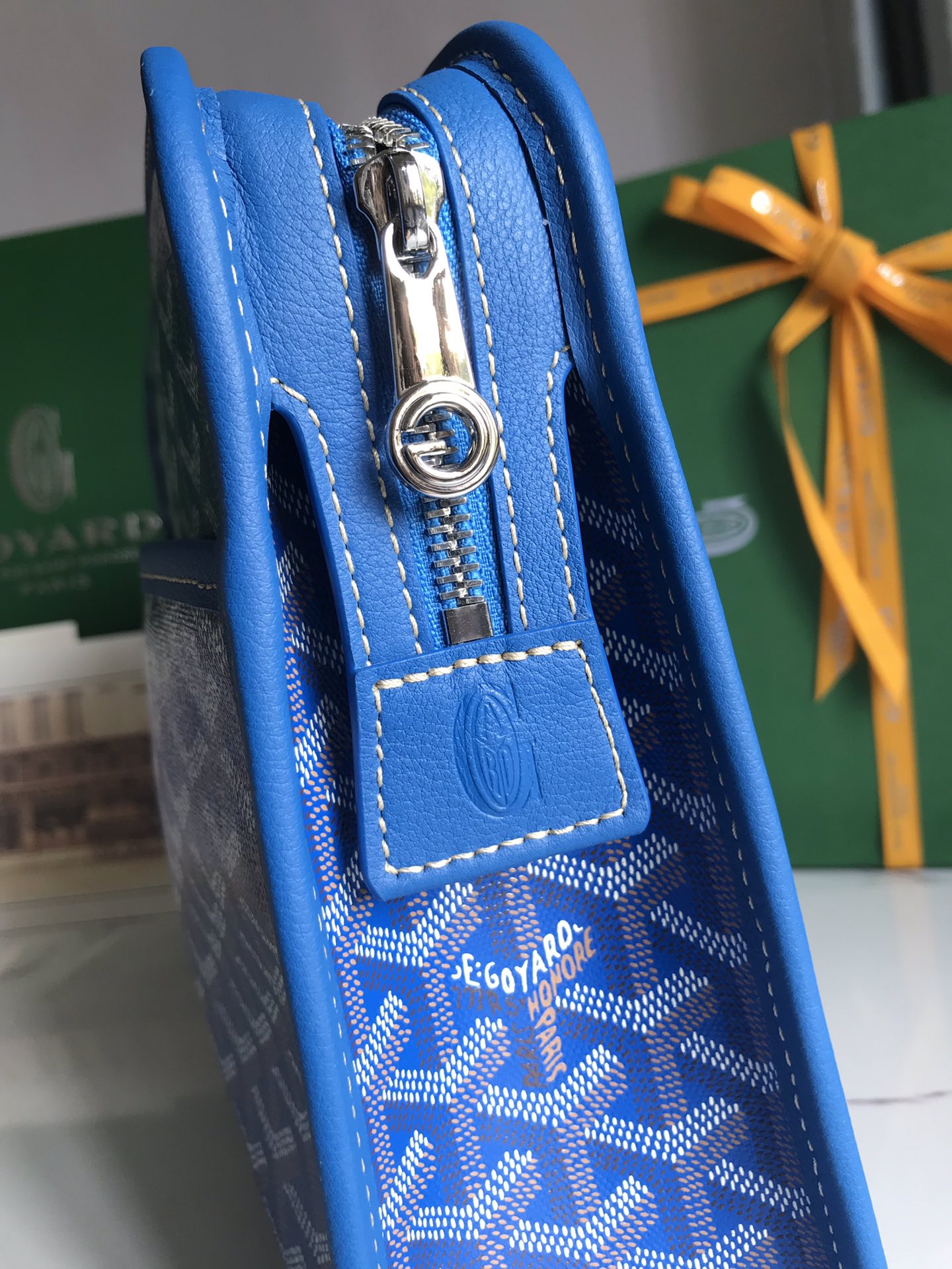 Go*ard toiletry bag-30x23×7.5cm