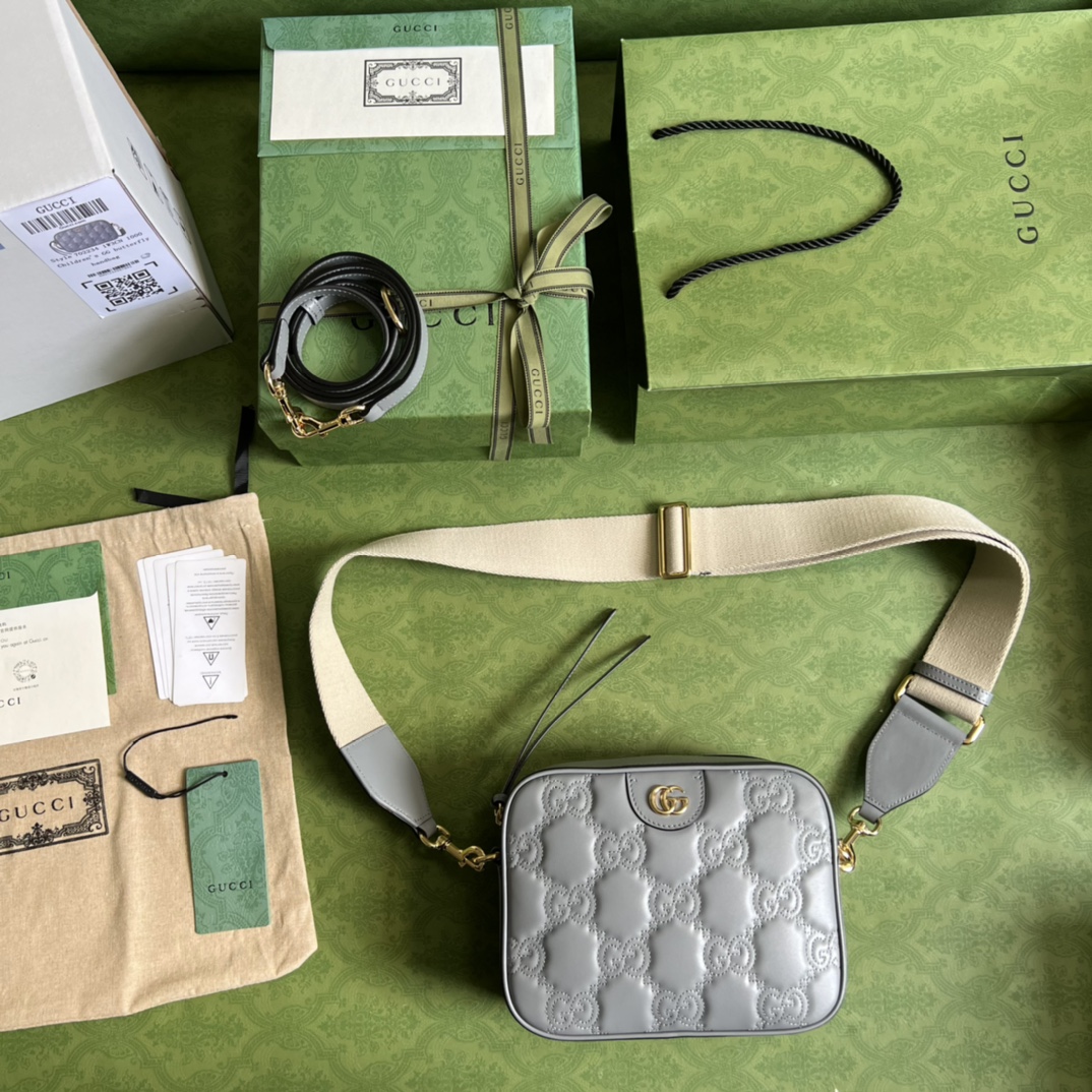 G*u*i ophidia bag-21.5x 17x 7.5cm