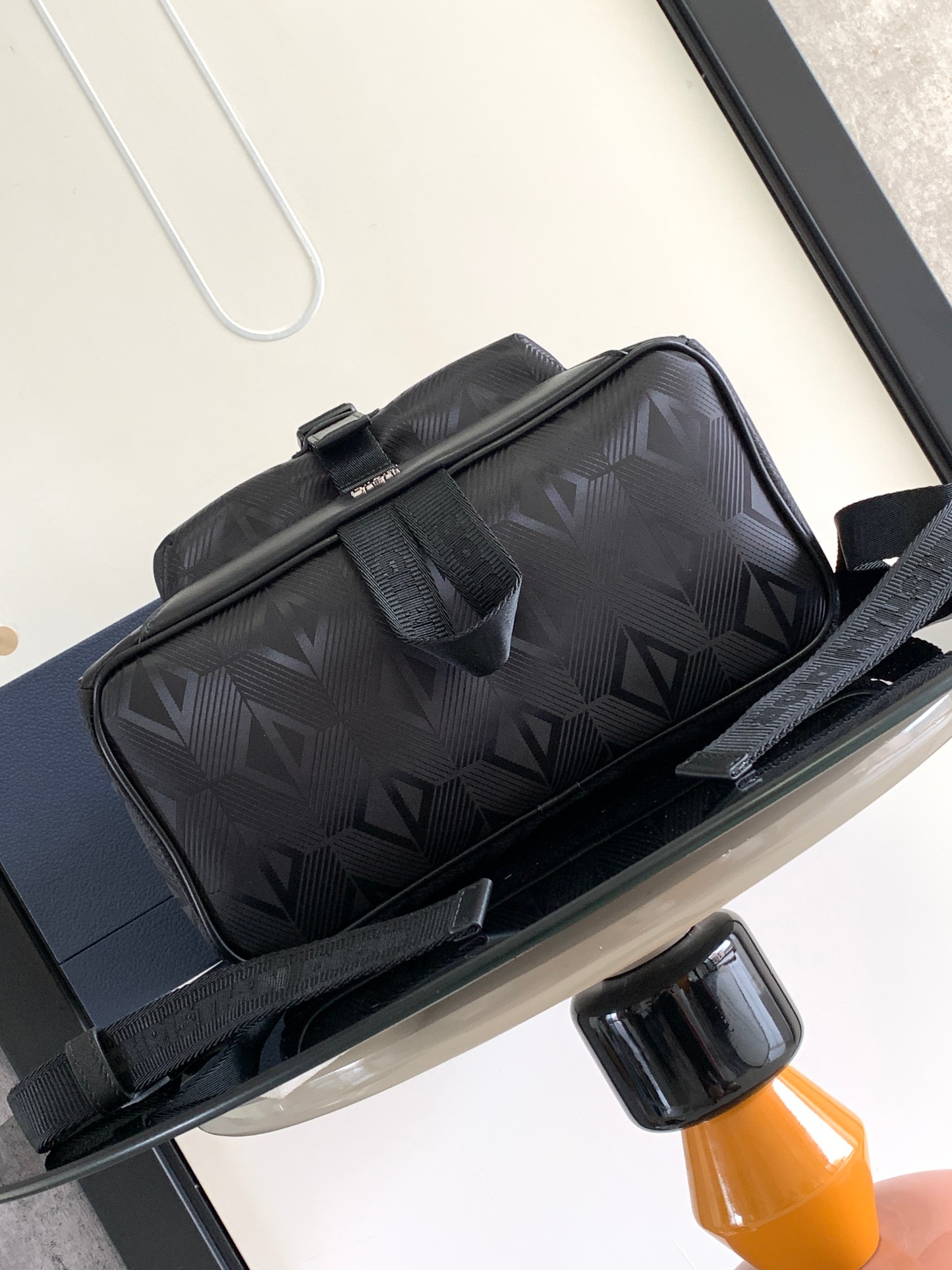 D*or explorer backpack-30 x 42 x 14.5cm