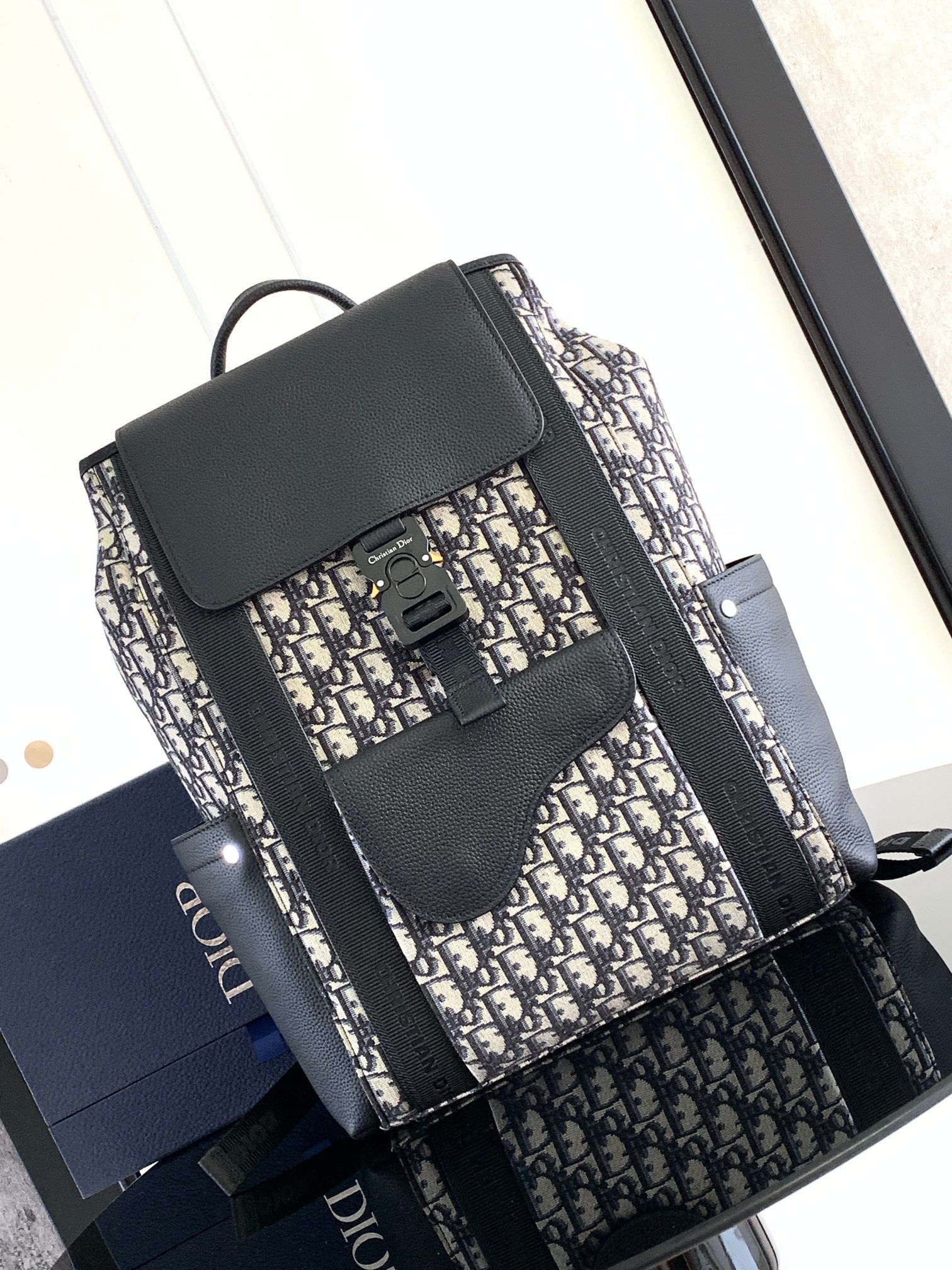 D*or saddle backpack-32 x 45 x 16cm