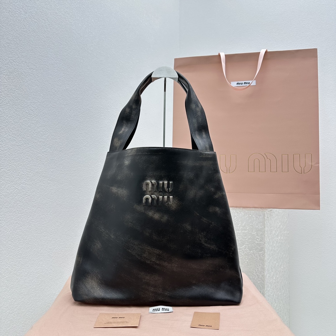 M*um*u hobo tote-38.5*11*39cm