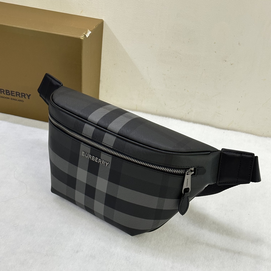 B**rry waist bag-37.5 x 8 x 17cm
