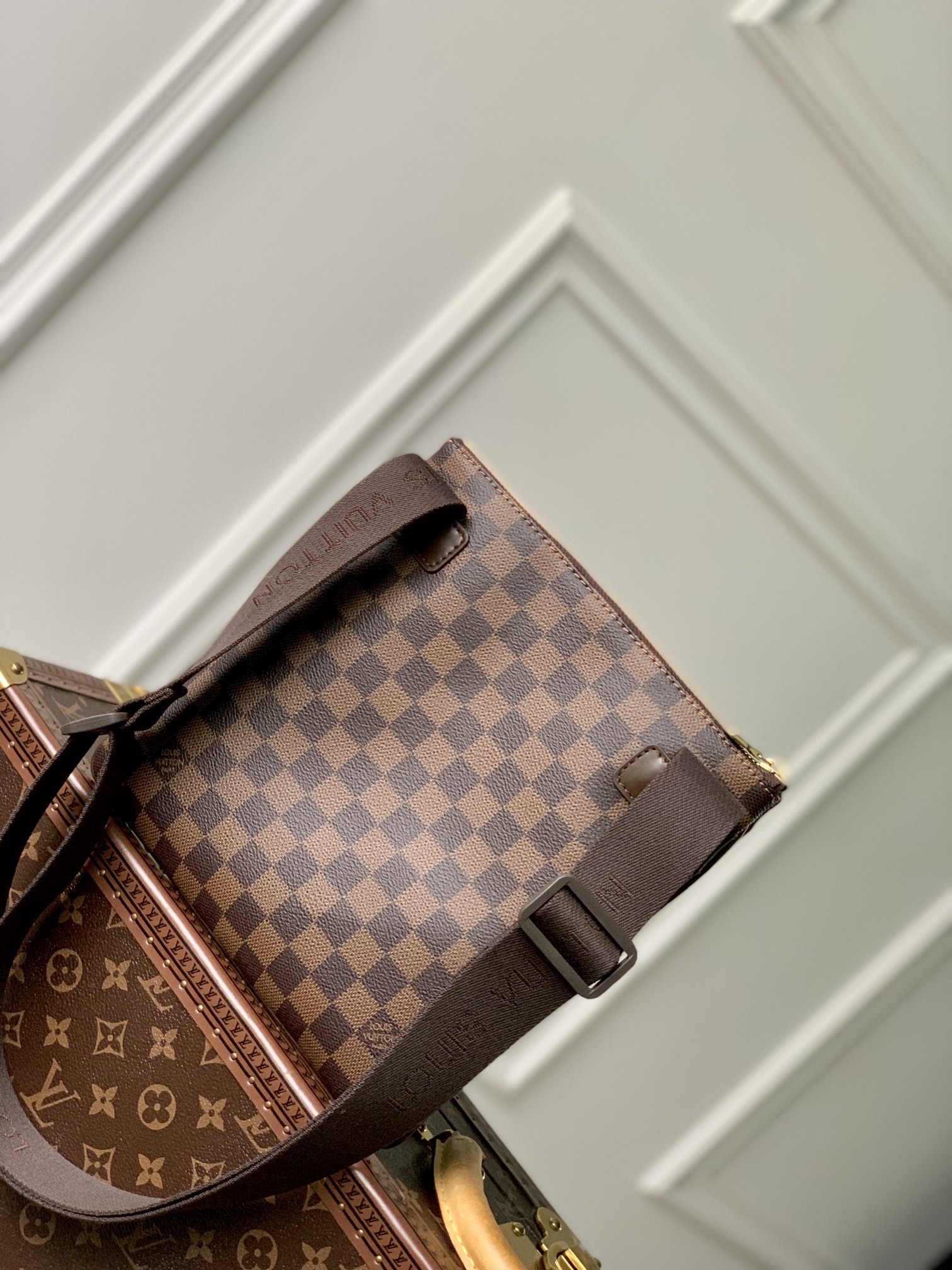 l0*is V*t0n vintage bag-24x24x5cm