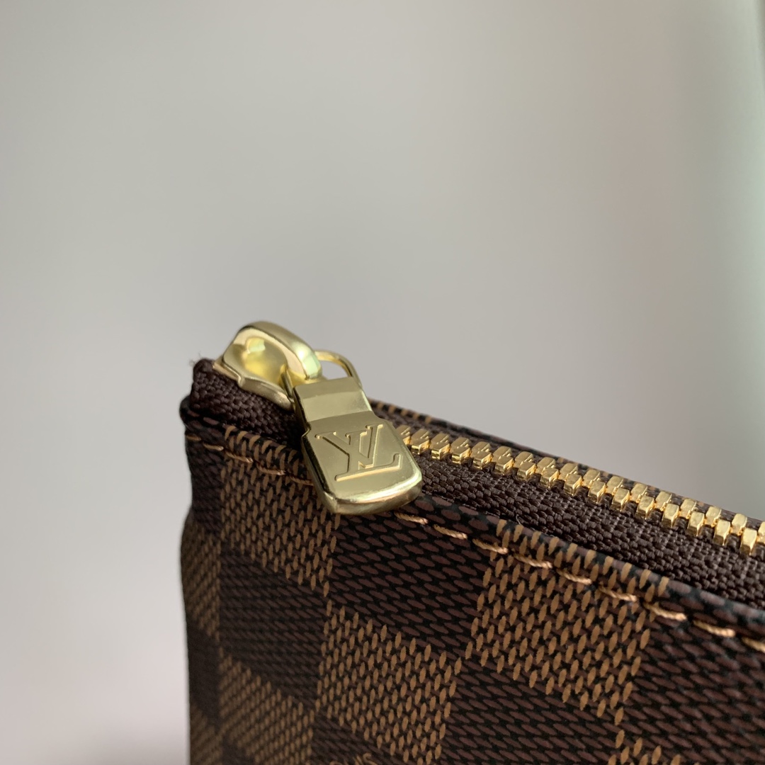 l0*is V*t0n vintage bag-24x24x5cm