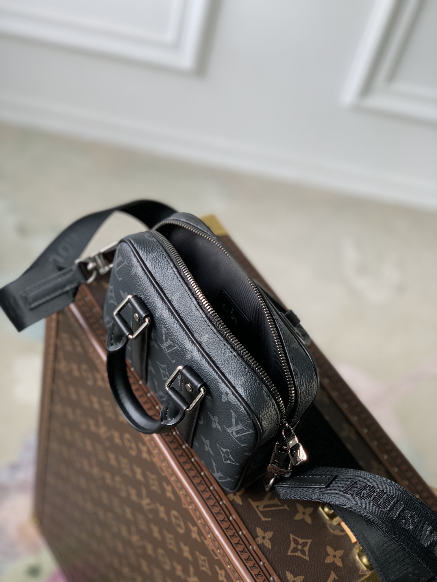 l0*is V*t0n nano porte documents voyage bag-20 x 13 x 5.5cm