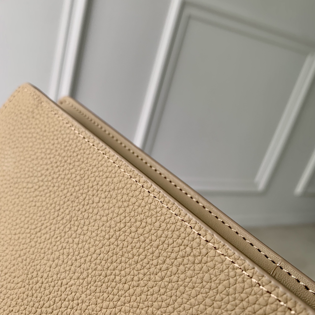 l0*is V*t0n wallet-10*19*2cm