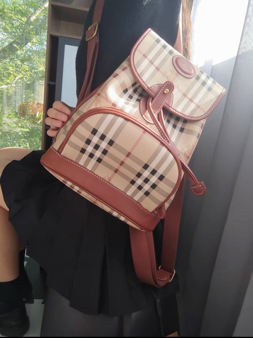 B**rry backpack