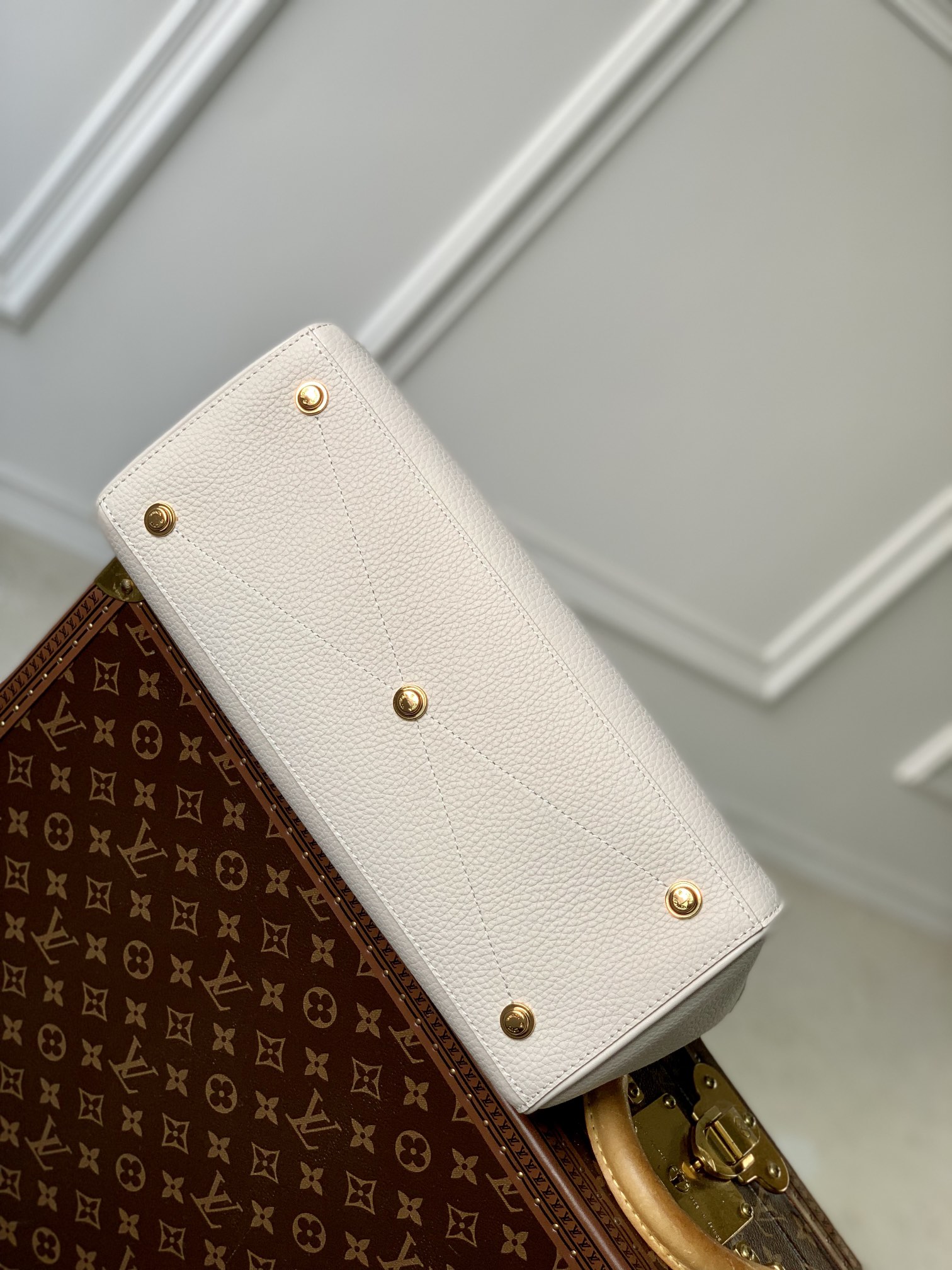l0*is V*t0n lock it tote mm-36×29×15cm