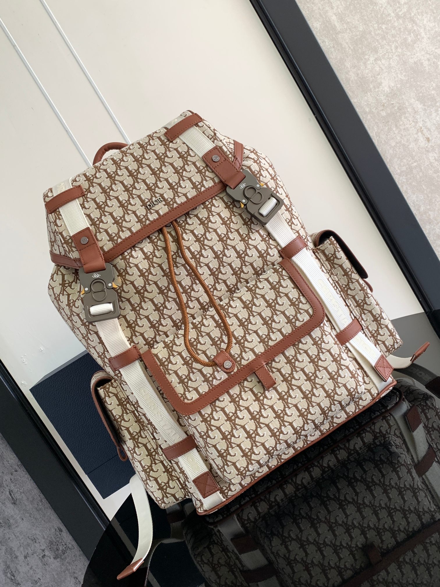 D*or hit the road backpack-43 x 51 x 20cm