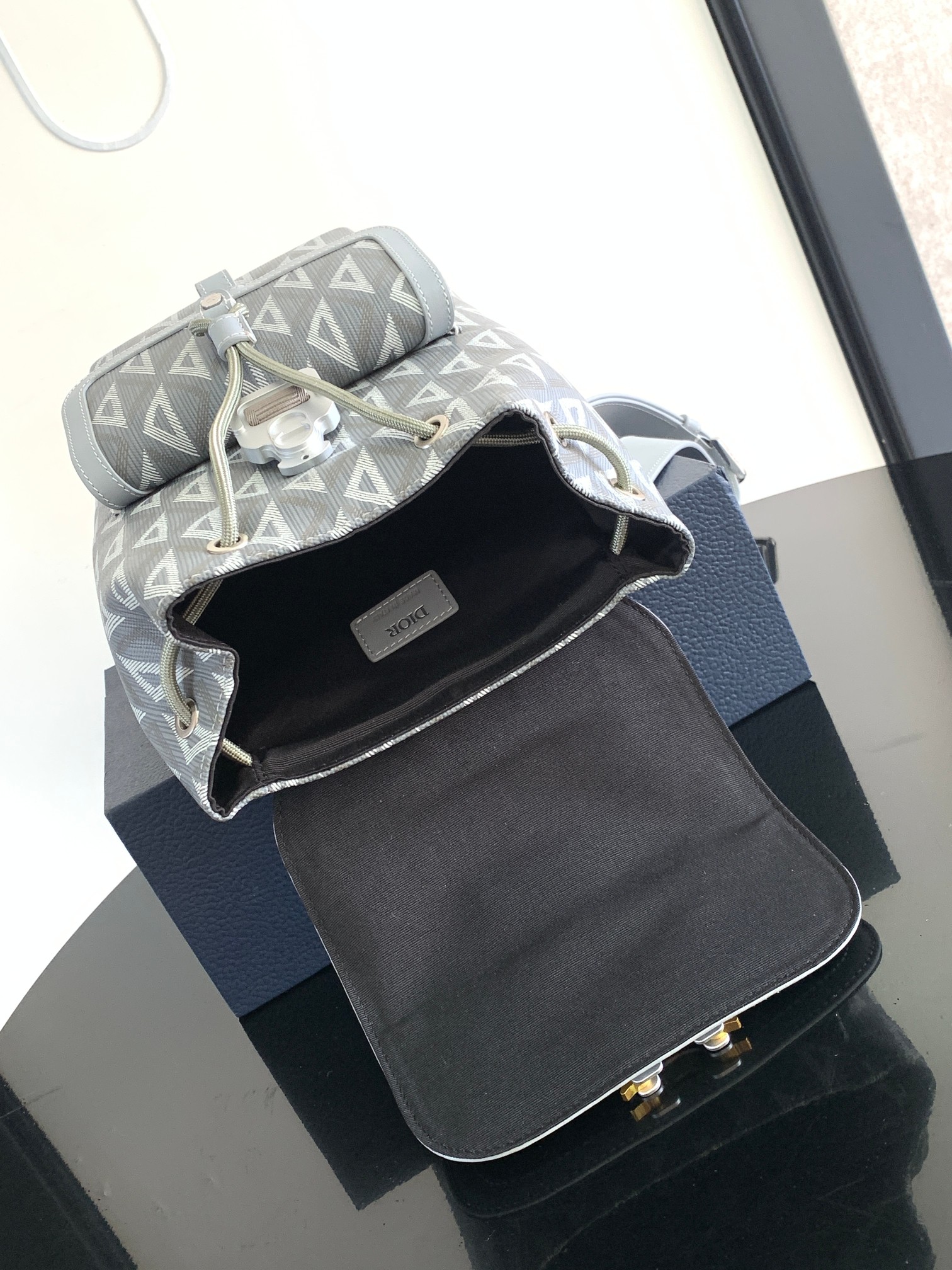 D*or hit the road backpack-23 x 32 x 12cm