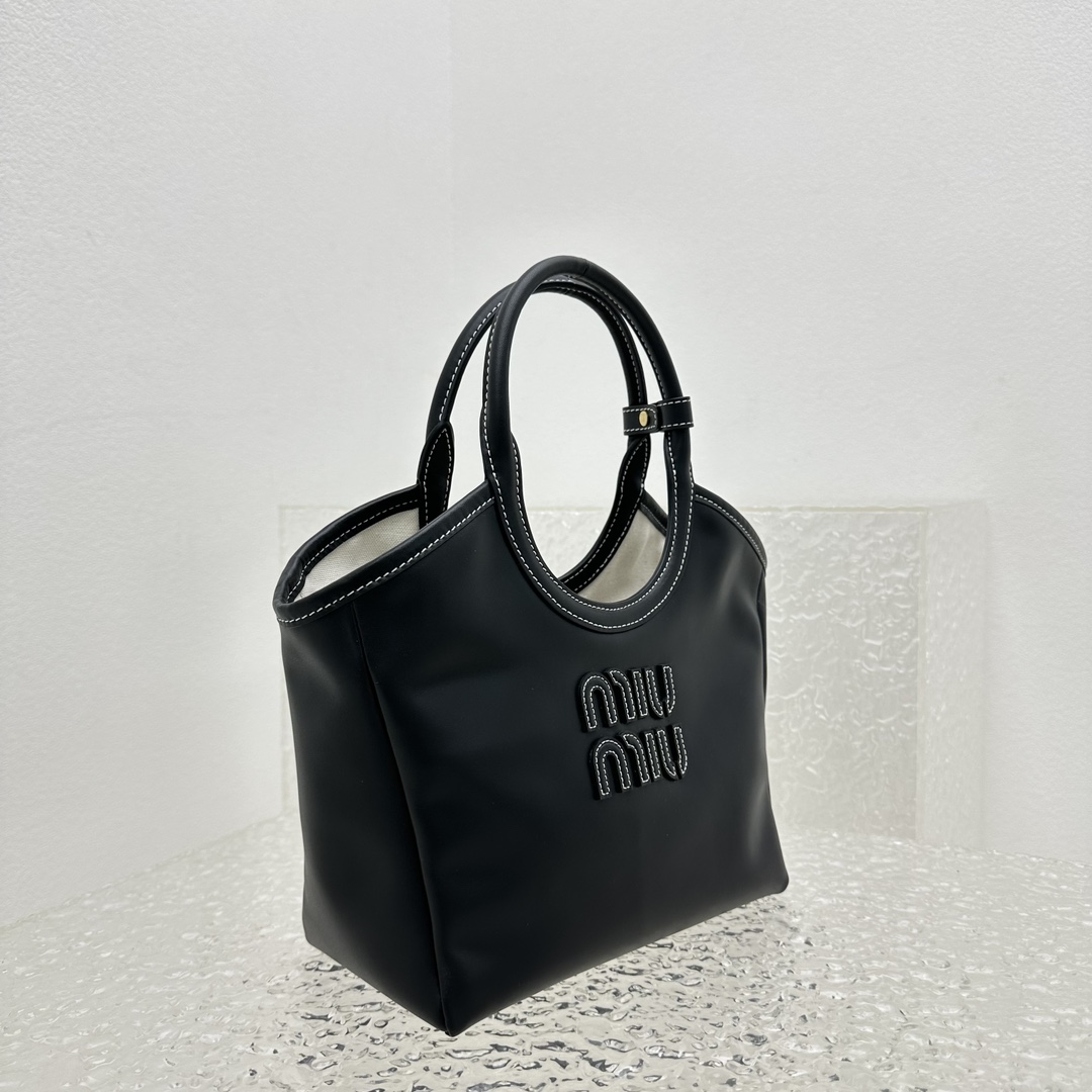 M*um*u hobo bag-22*11*14cm