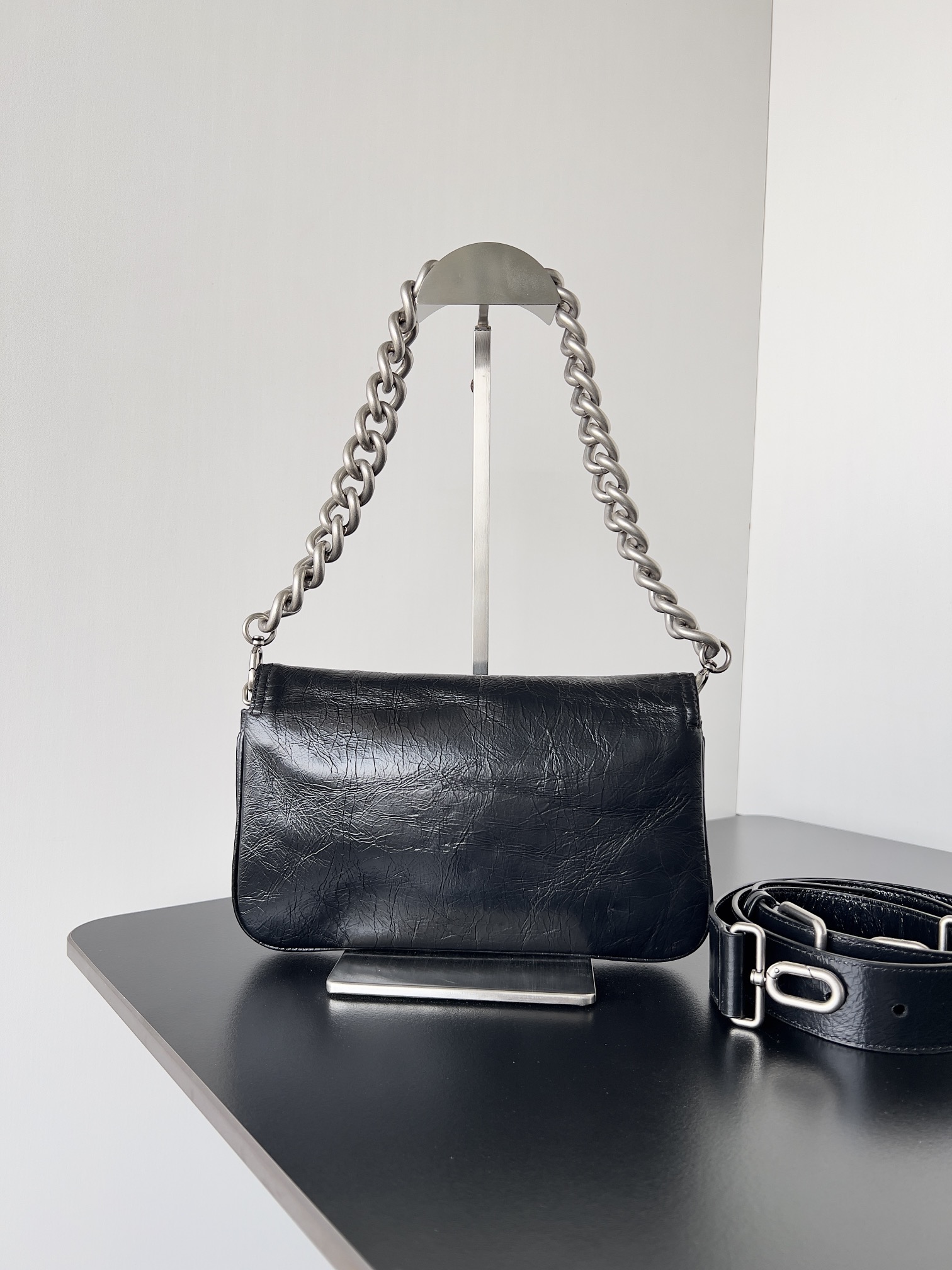 Ba*len*cia*ga bb soft bag-25.3*24.8*3cm