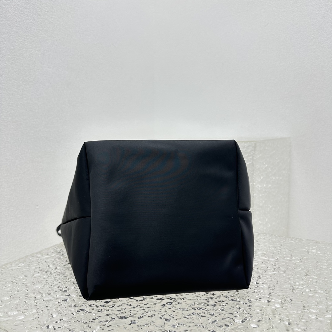 The R0w park tote-23*21*36cm