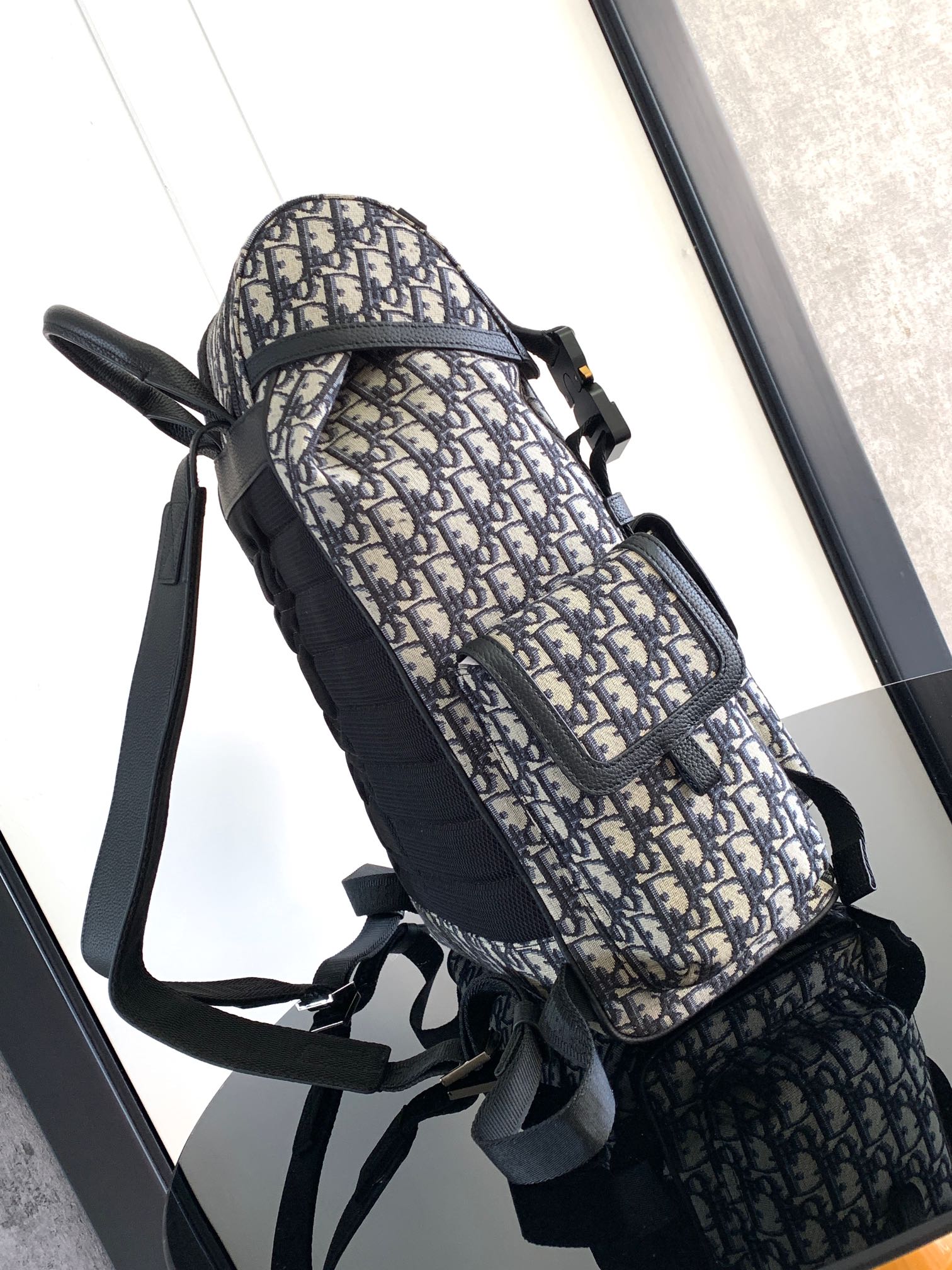 D*or hit the road backpack-43 x 51 x 20cm