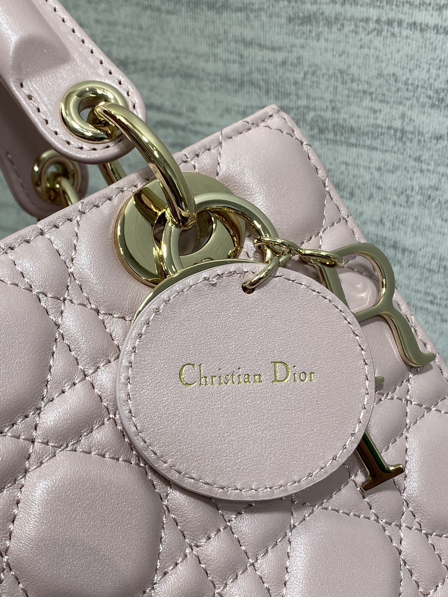 lady D*or bag-gold hardware-20*16.5*8cm