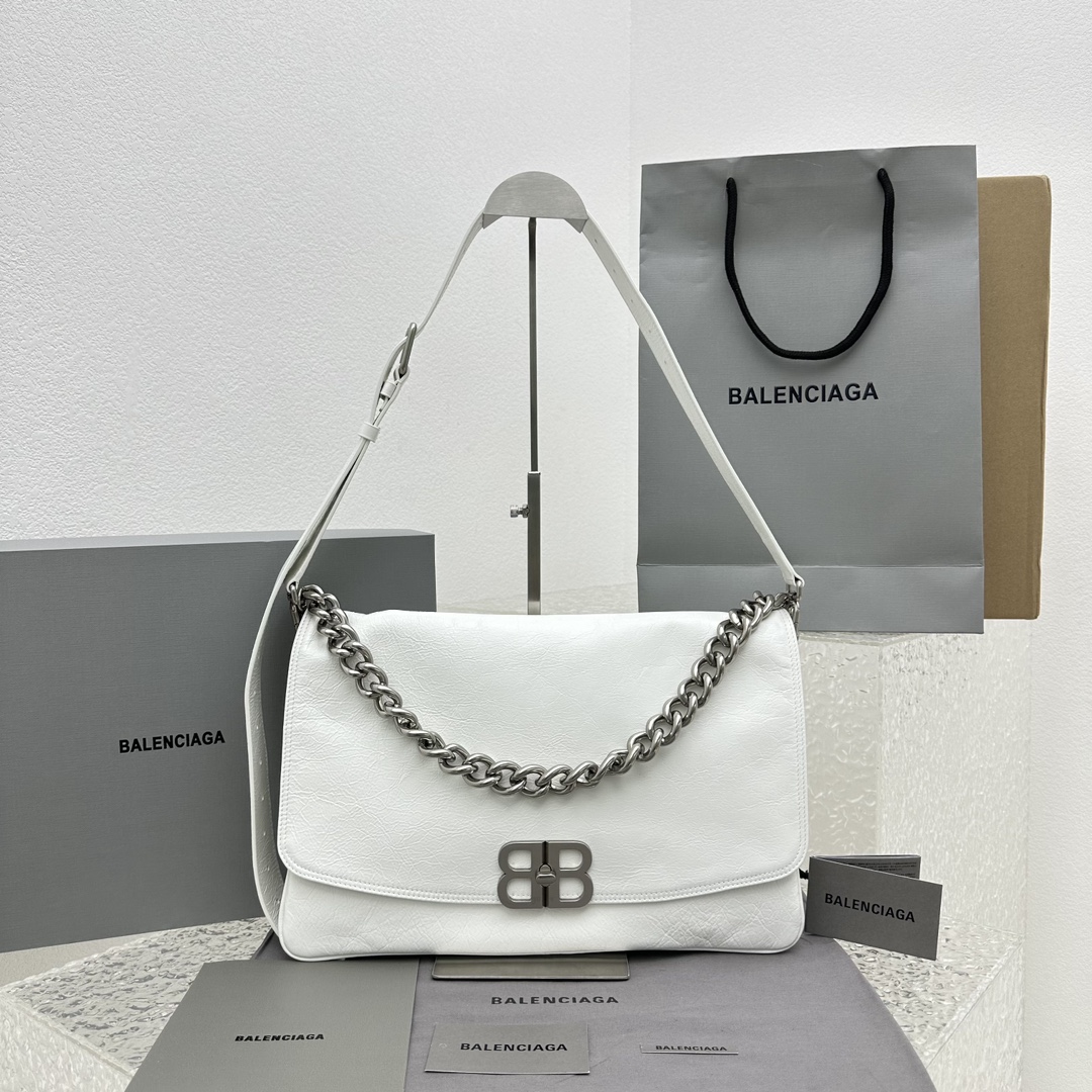 Ba*len*cia*ga bb soft bag-24*36*4cm
