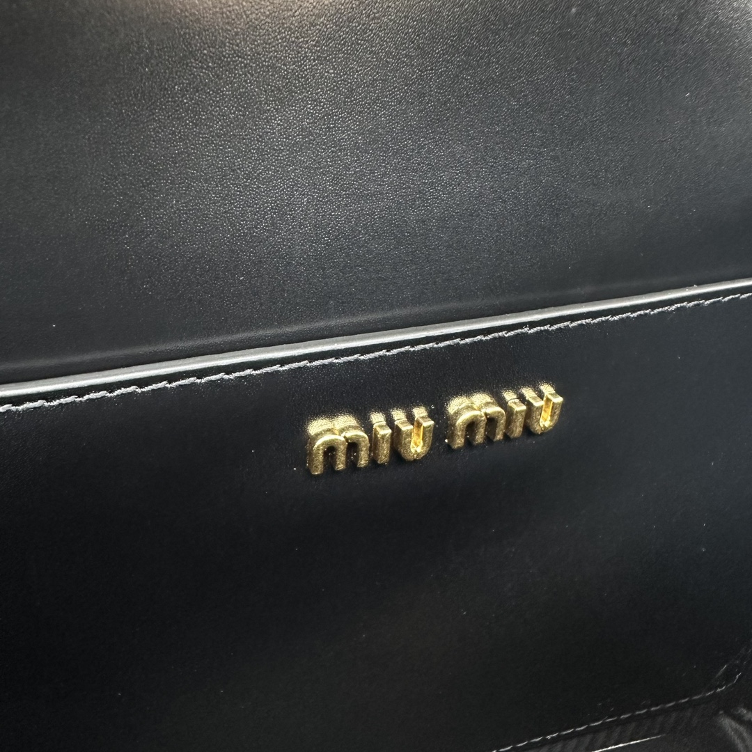 M*um*u box bag-20*13.5*5.5cm