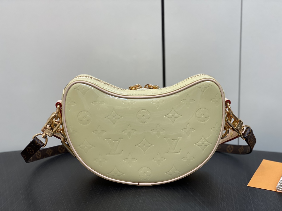 l0*is V*t0n croissant m24021-21 x 13 x 7cm