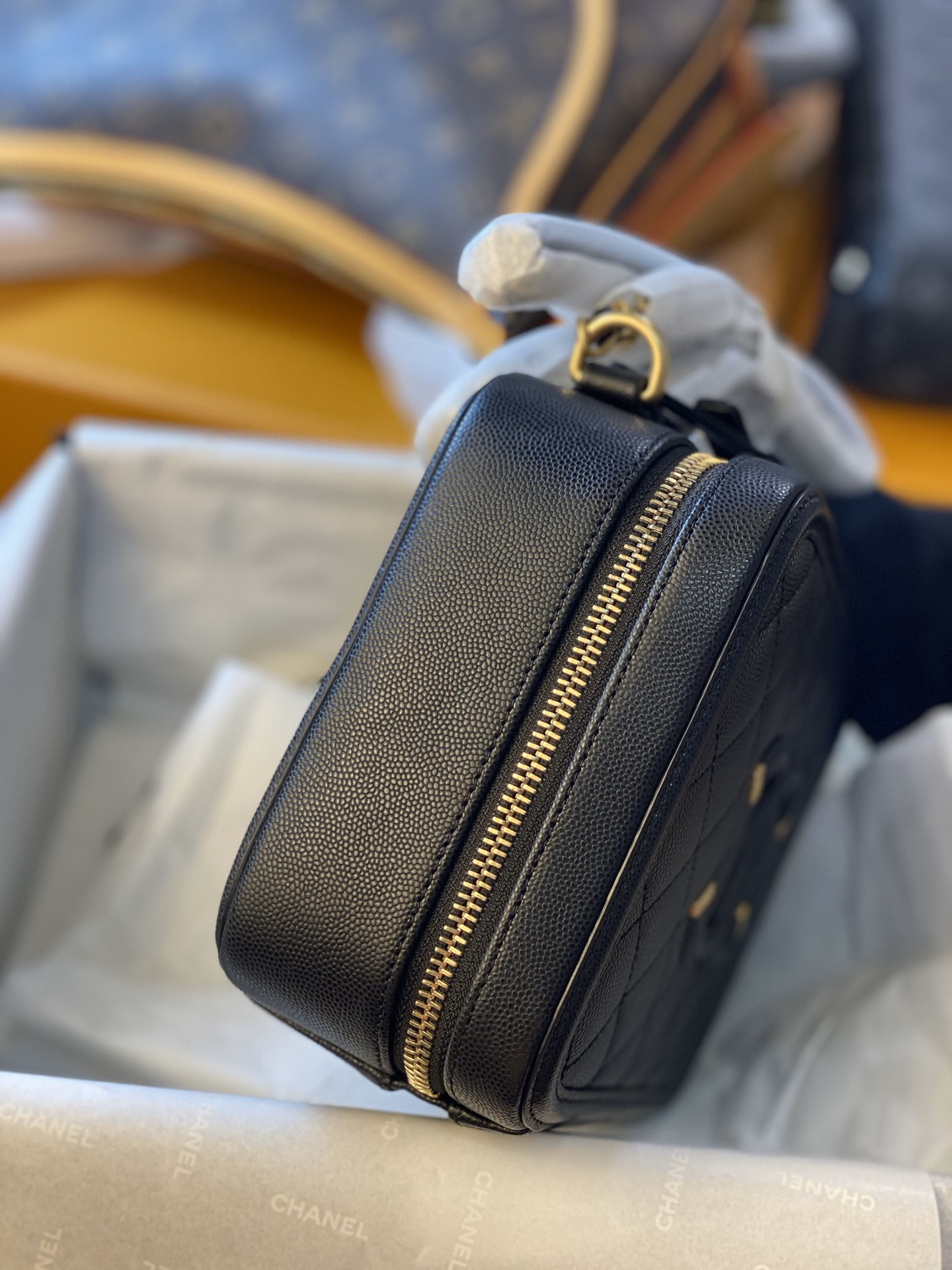 Chain Vanity Bag-21CM