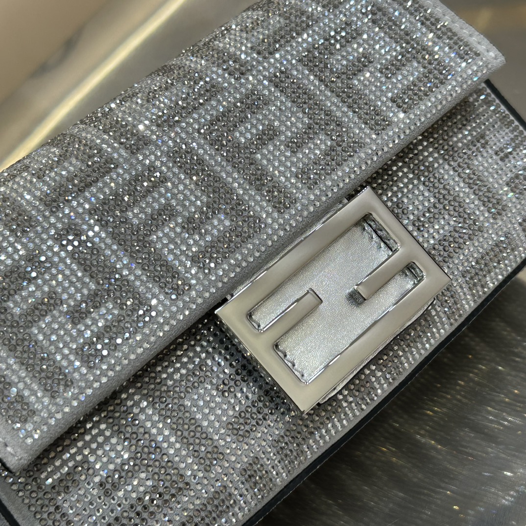 F**di baguette bag-20*13*5cm