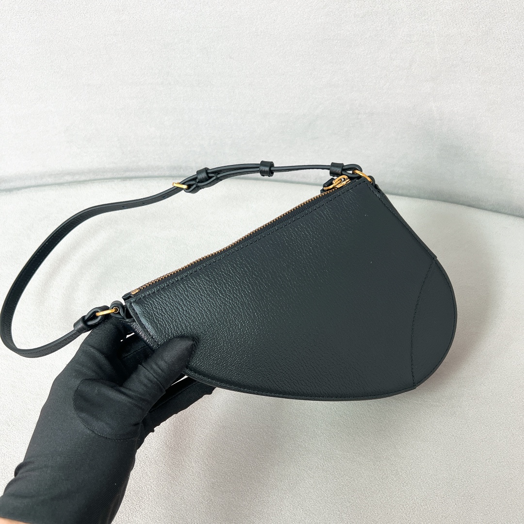 D*or saddle pouch-20*15*4cm