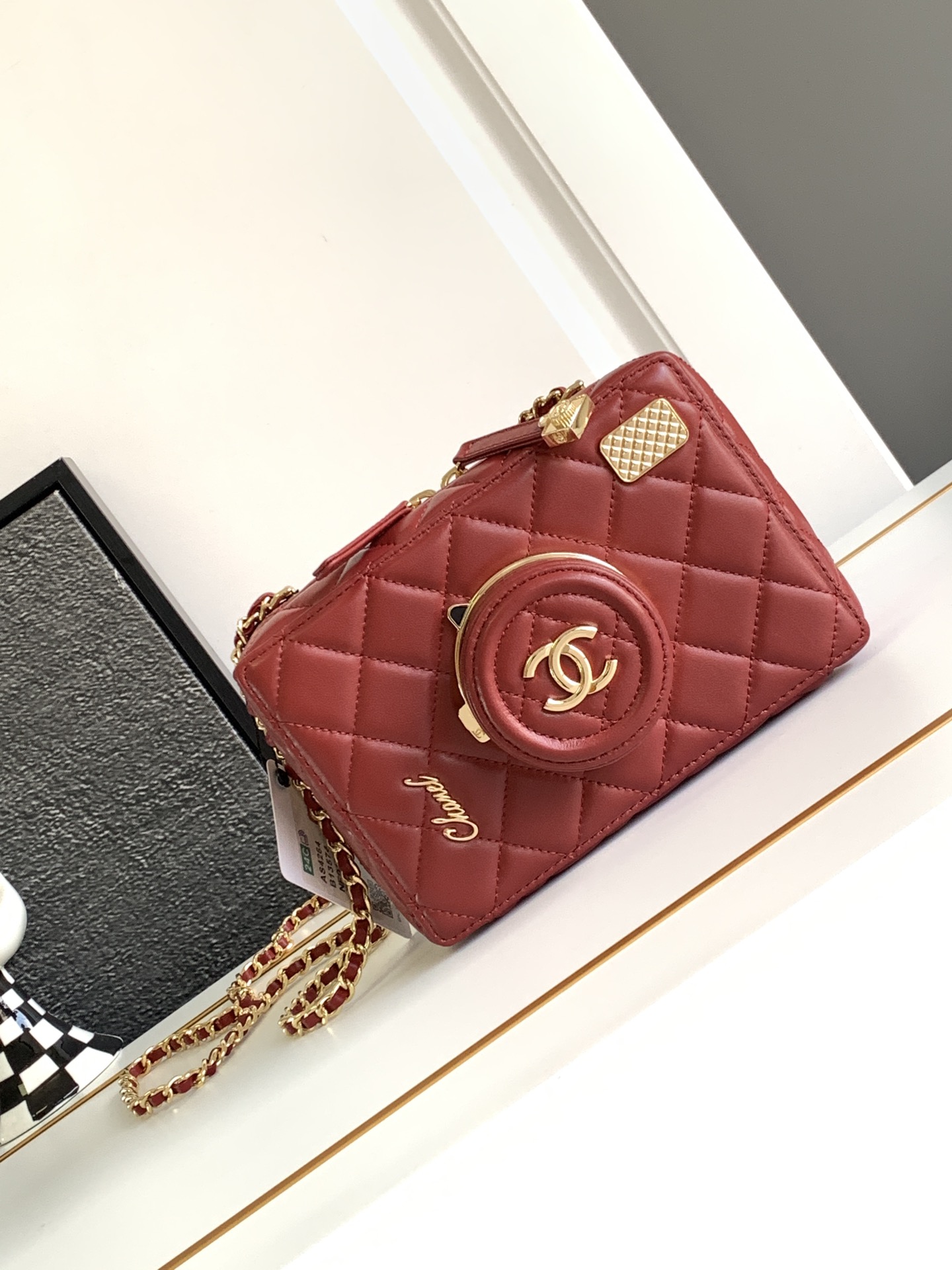 Ch@nel Vintage Camera Bag-18CM