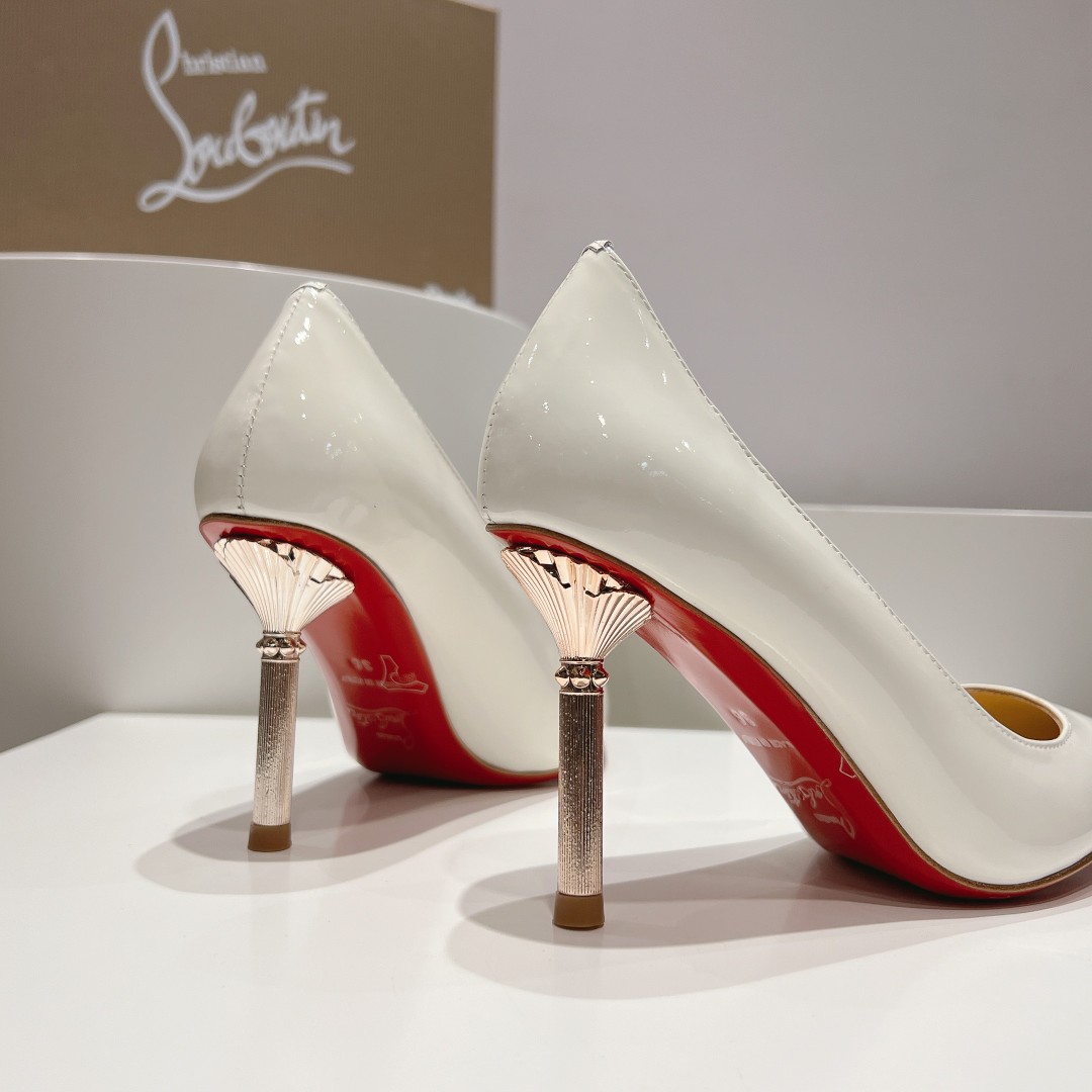 Ch**an louboutin slides