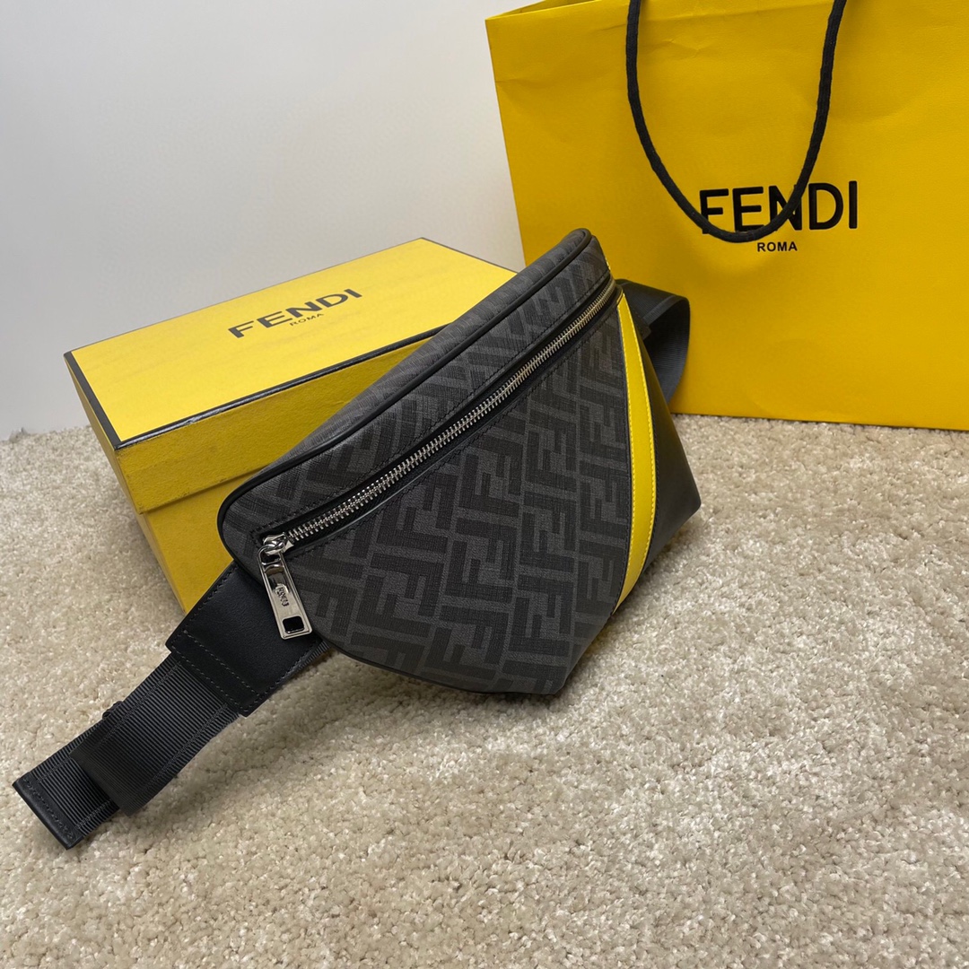 F**di waist bag-18x17.5cm