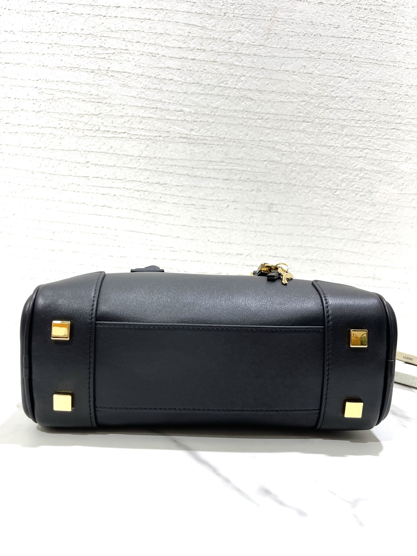 L0ew* amazon bag-23*16*10cm