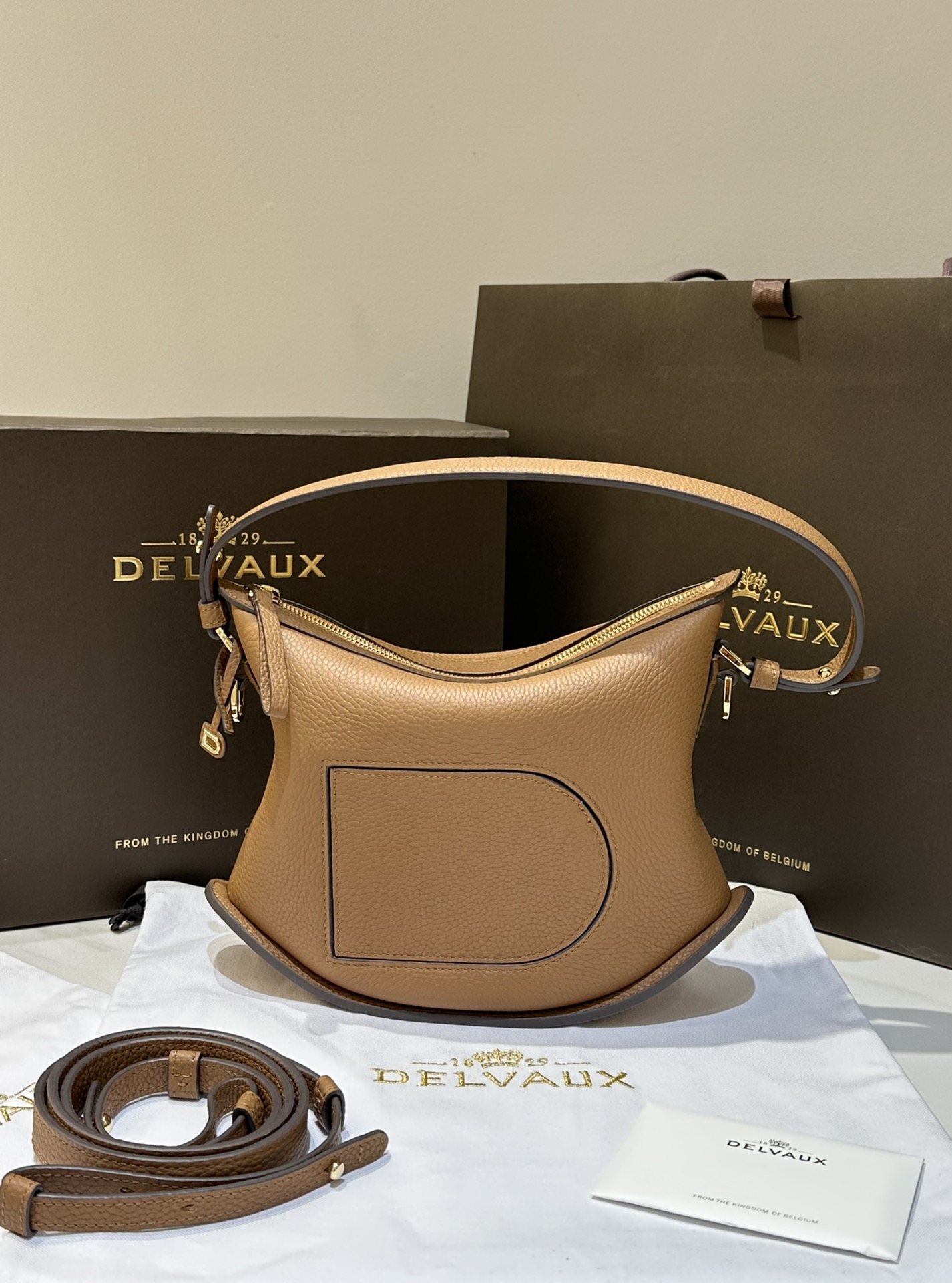 De1uavx pin swing tote-29*9*20cm