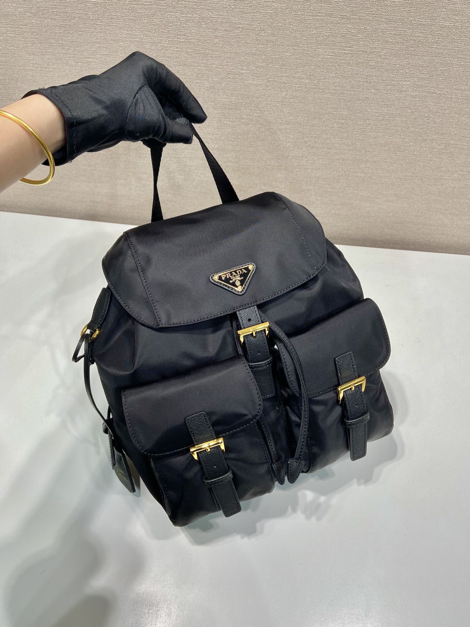 Pra*a re-nylon 1bz677 backpack-12*23.5*28cm
