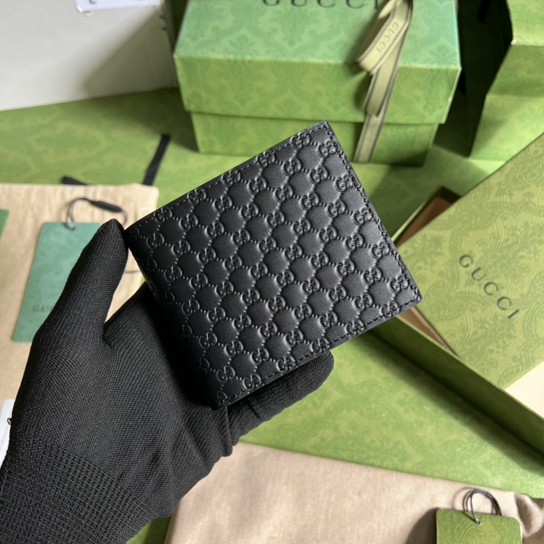 G*u*i wallet-10*9*2cm