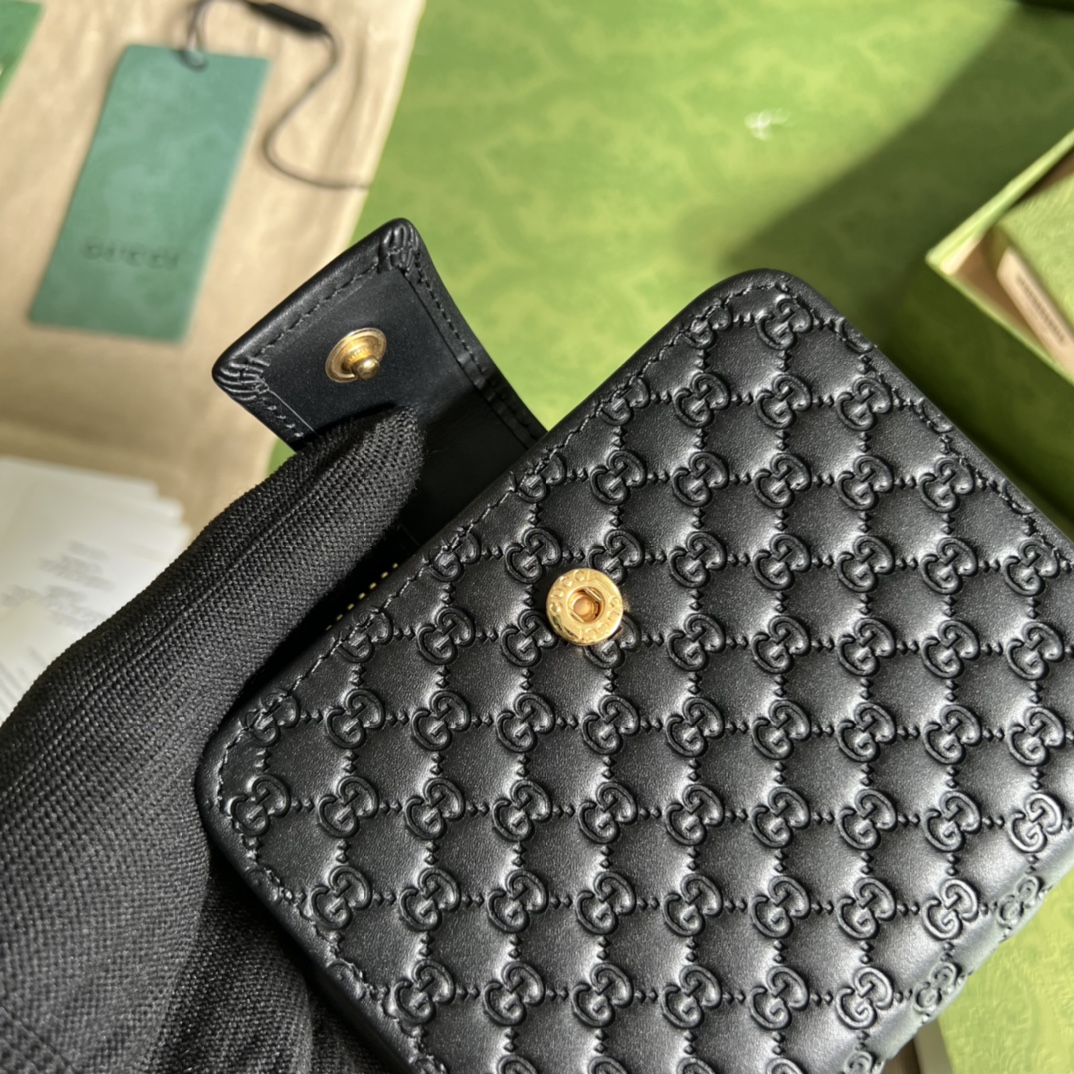 G*u*i wallet-11*10*3cm