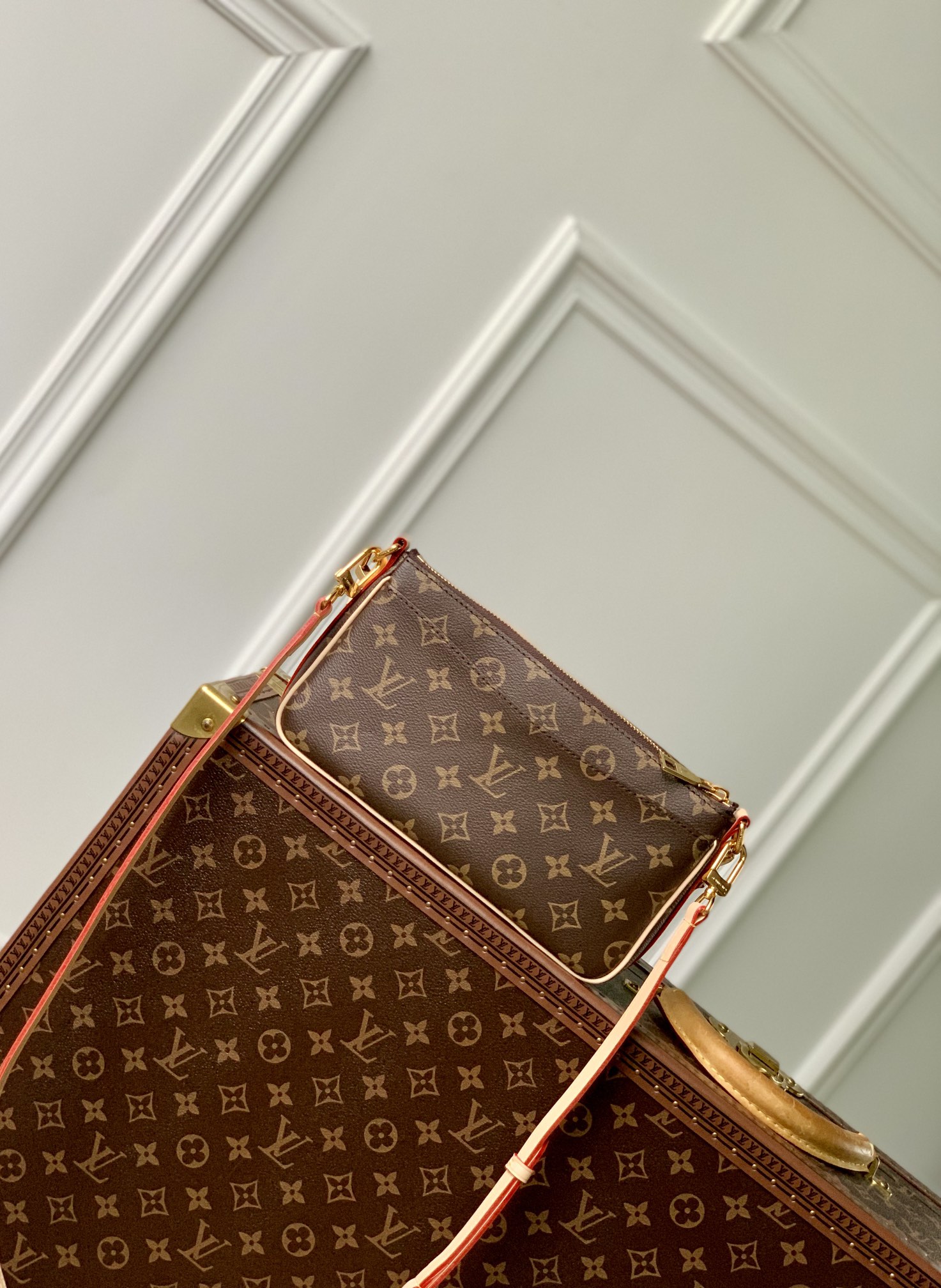 l0*is V*t0n vibe bag -m46999-25*15*8cm