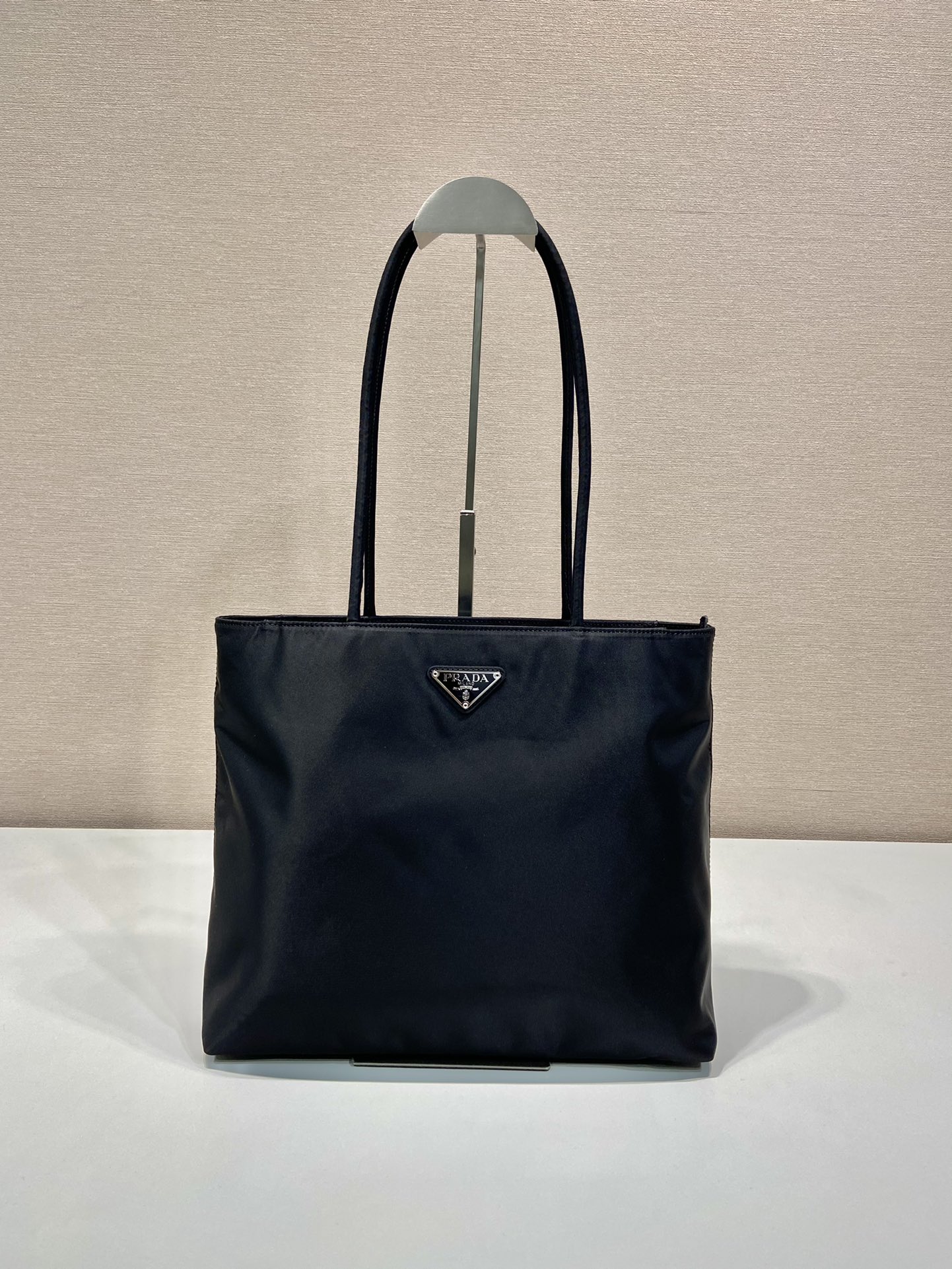 Pra*a nylon b6245tote bag-30*27*9cm