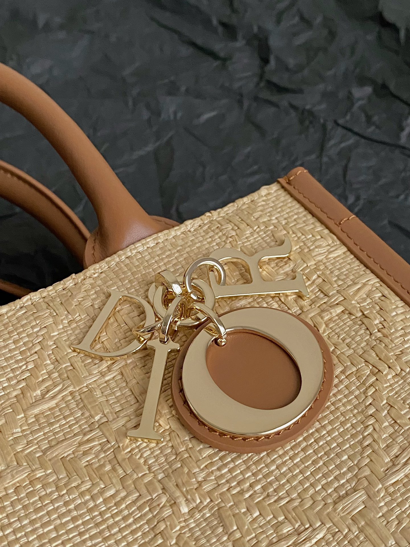 D*or book tote-26×12×21cm