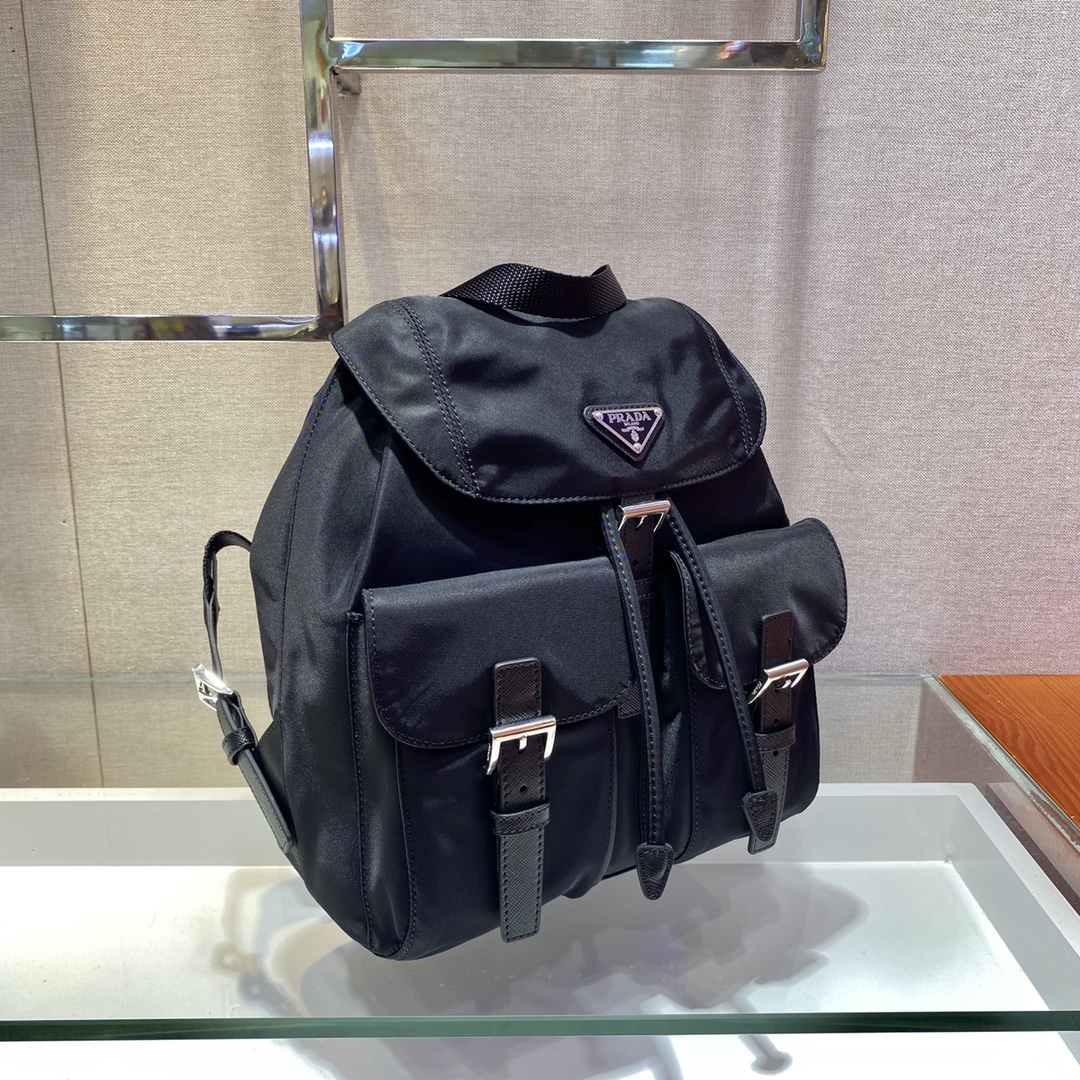 Pra*a re-nylon 1bz677 backpack-12*23.5*28cm