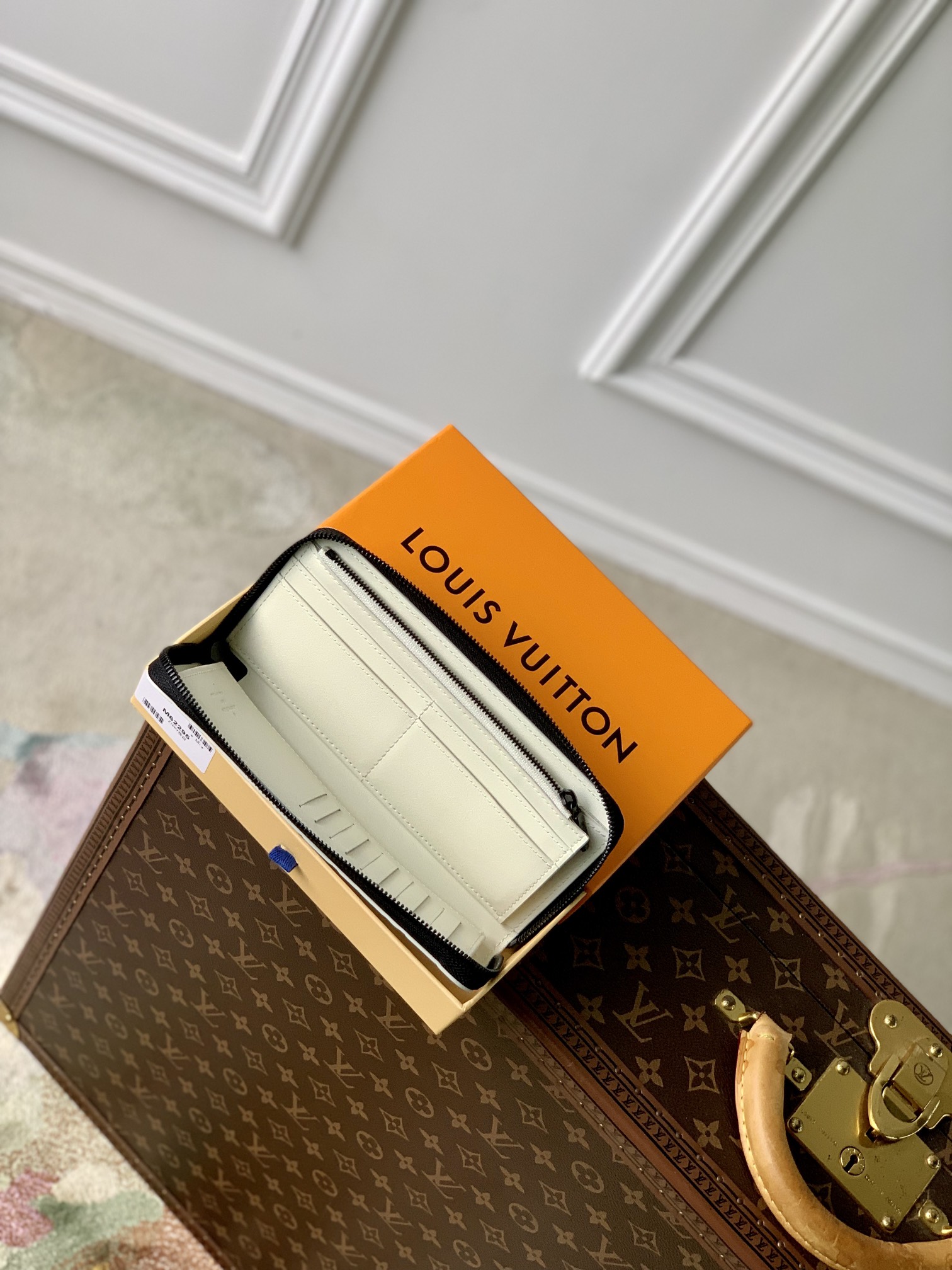 l0*is V*t0n zippy wallet n40675-10 x 20 x 2cm