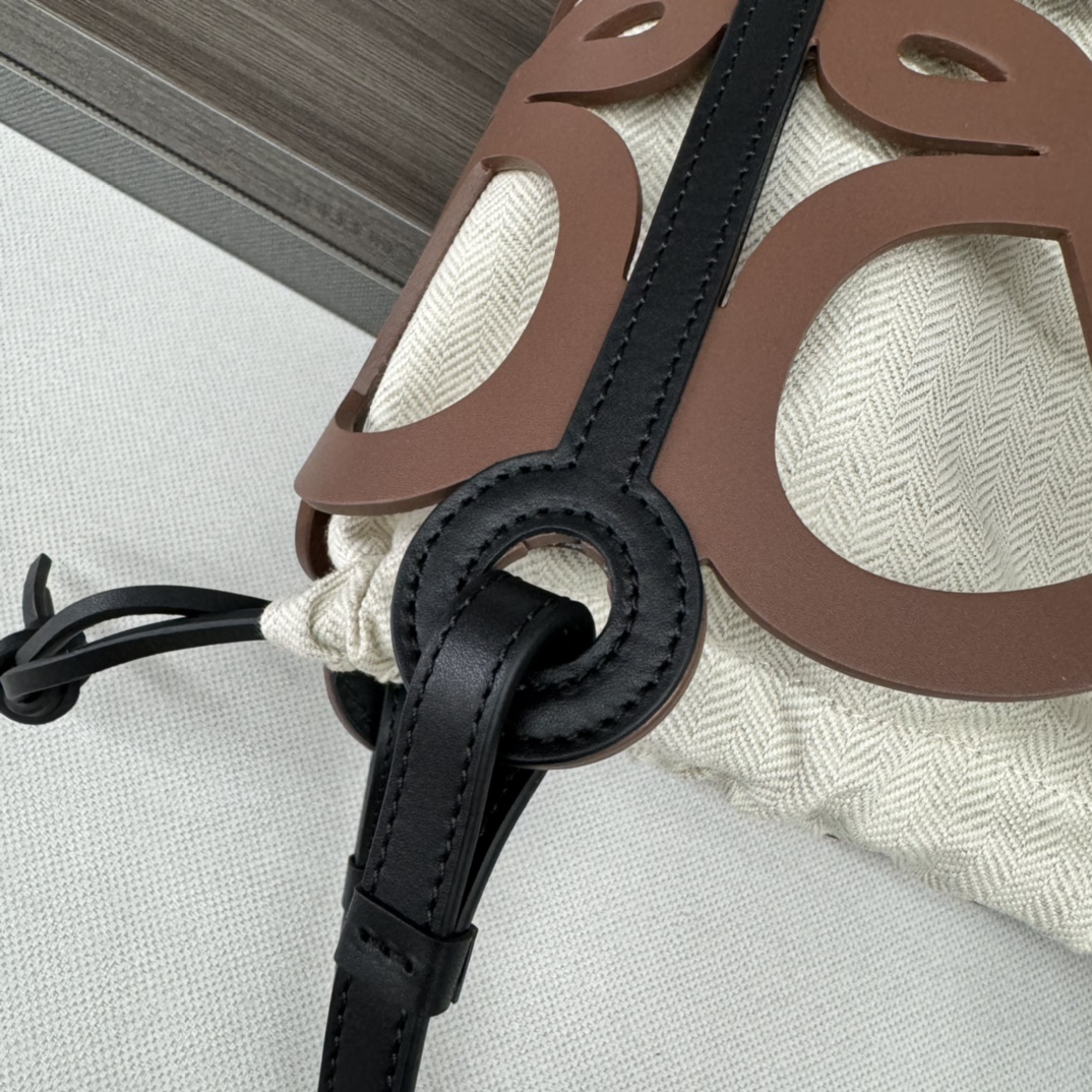 L0ew* anagram tote-32*12*25.5cm