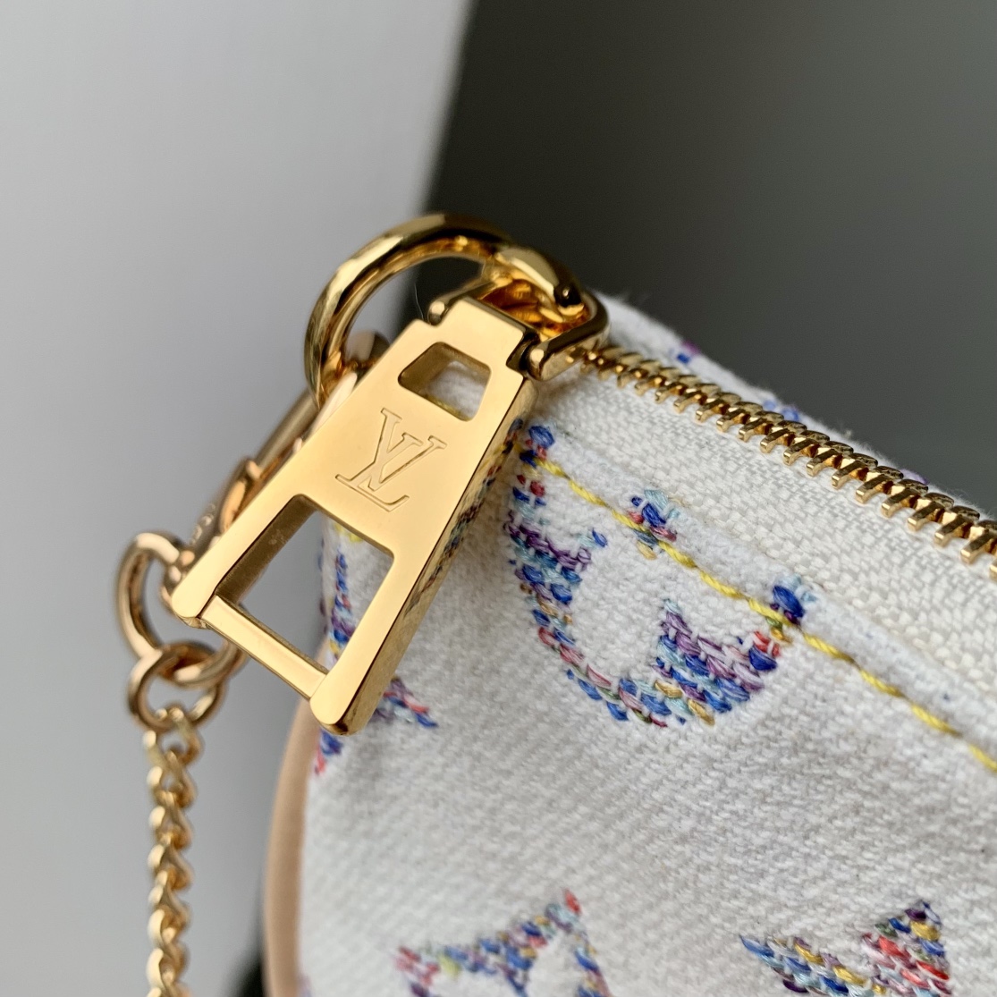 l0*is V*t0n mini pochette accessoires-15*9.5*3cm