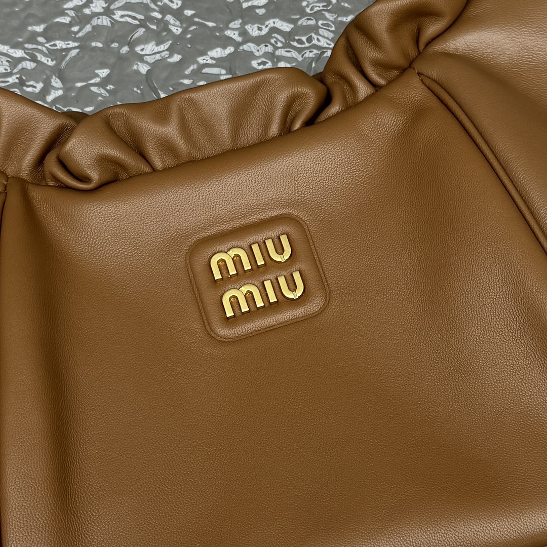 M*um*u wrinkle dumpling bag-38*19*7cm