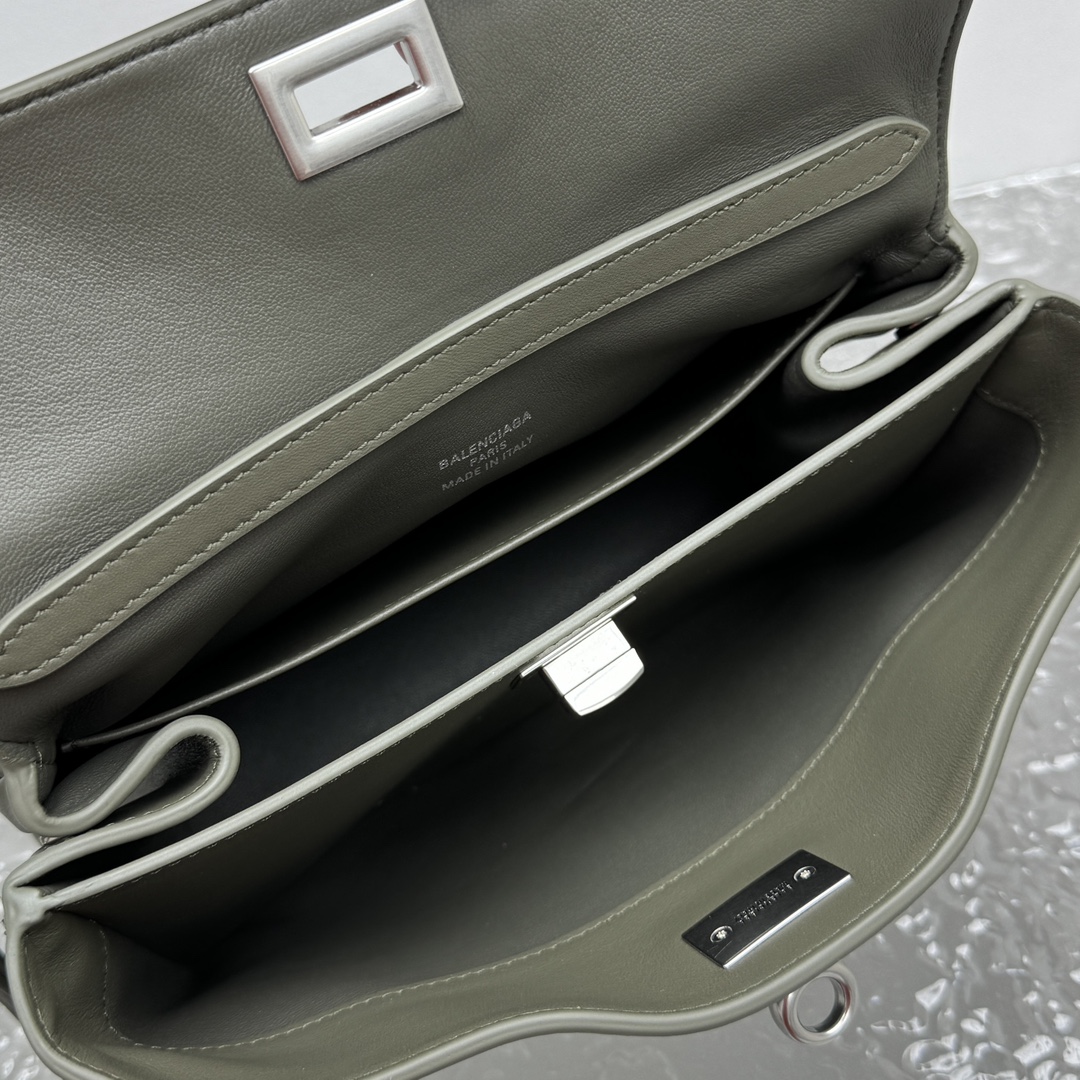 Balenciag Rodeo Handbags-23*10*8CM