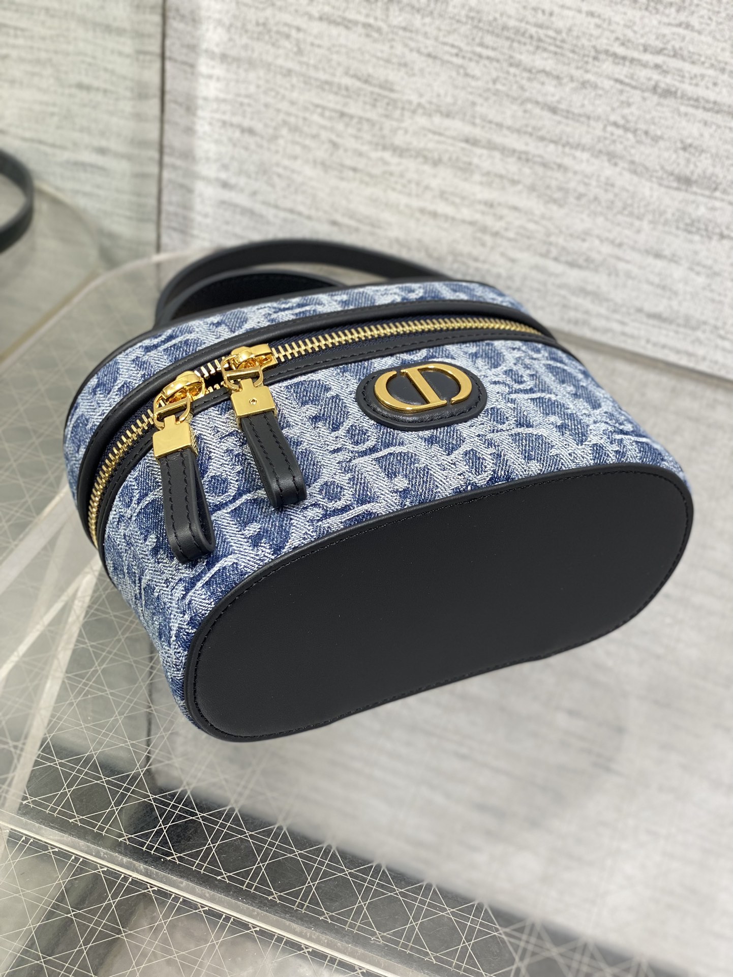D*or 30 montaigne vanity-16.5*8*9.5cm