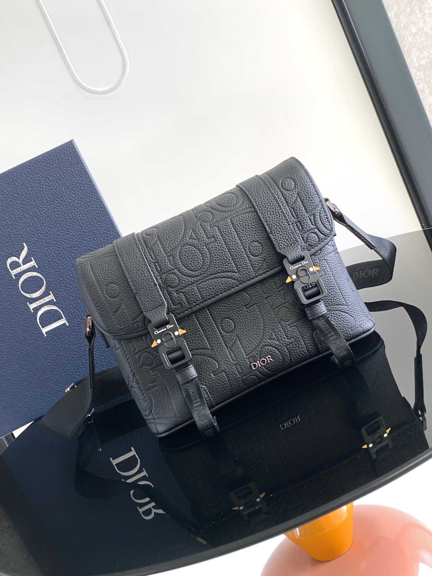 D*or men flap bag-24*18*8cm