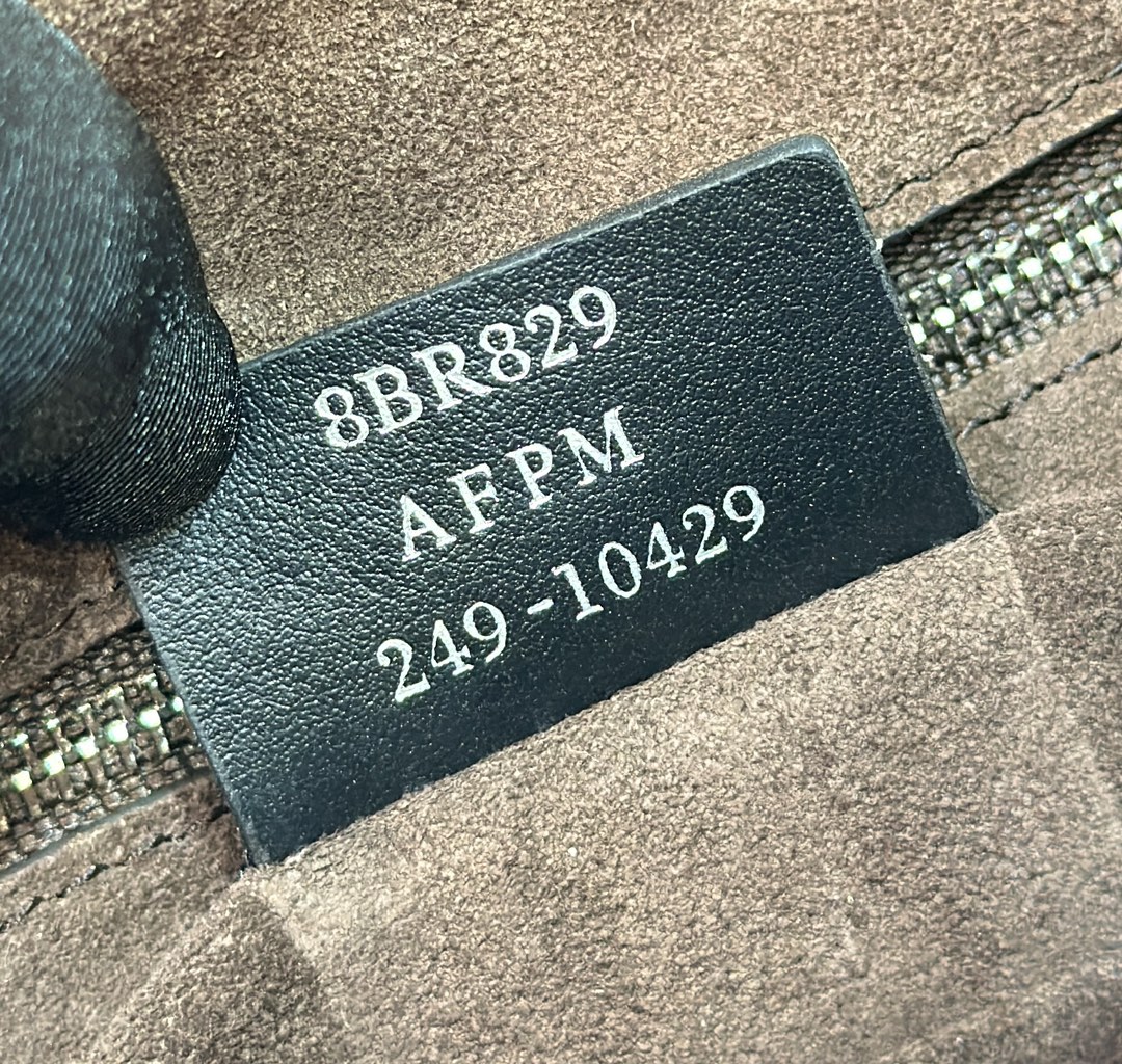 F**di simply bag