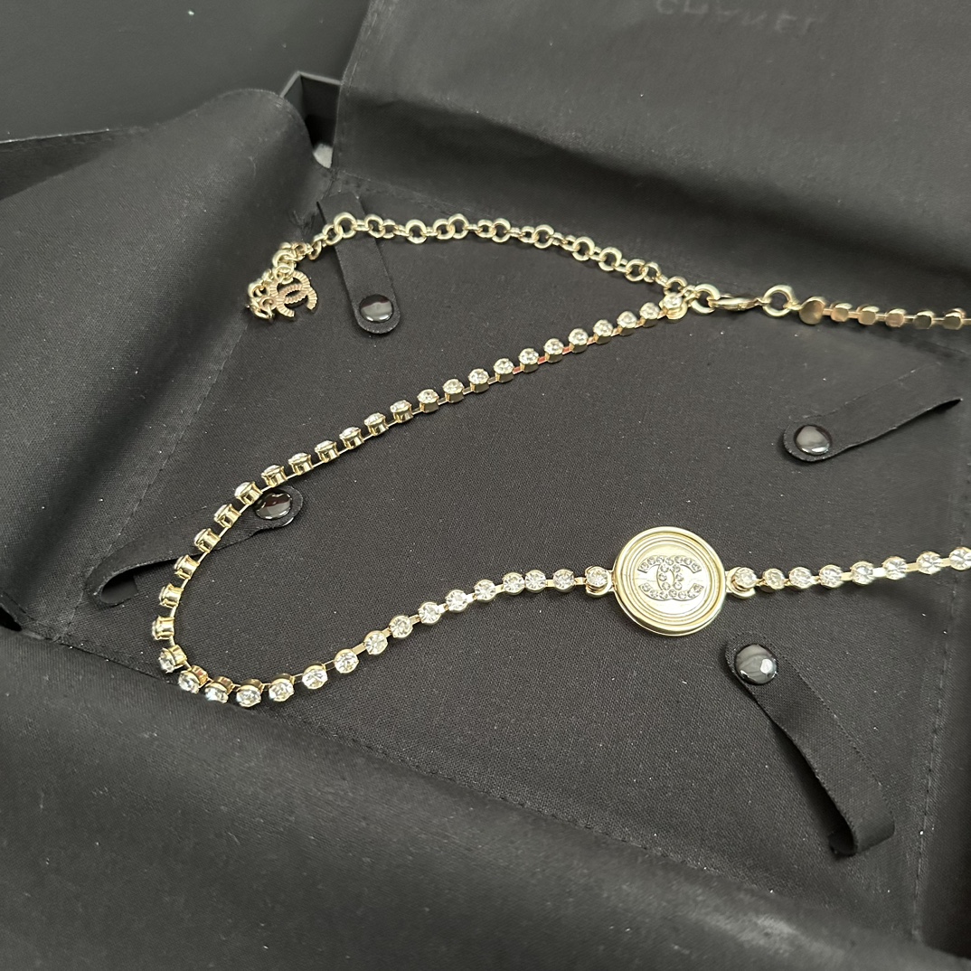 Ch@nel Waist Belt