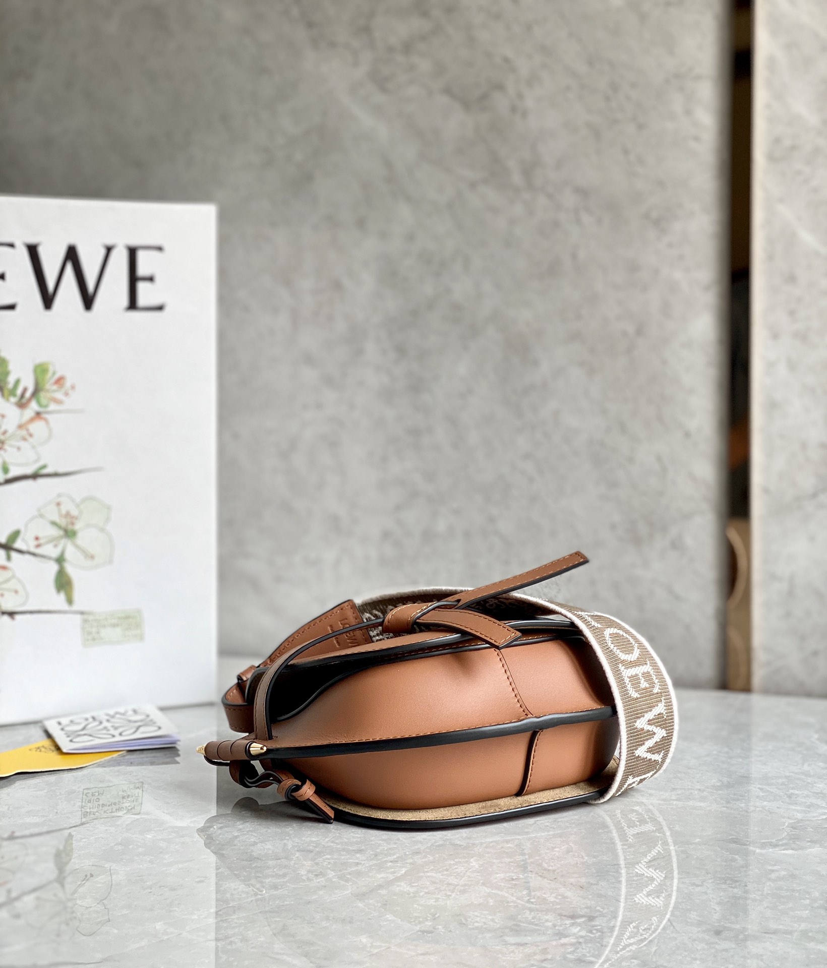 L0ew* mini puzzle gatedual bag-21*12.5*9cm